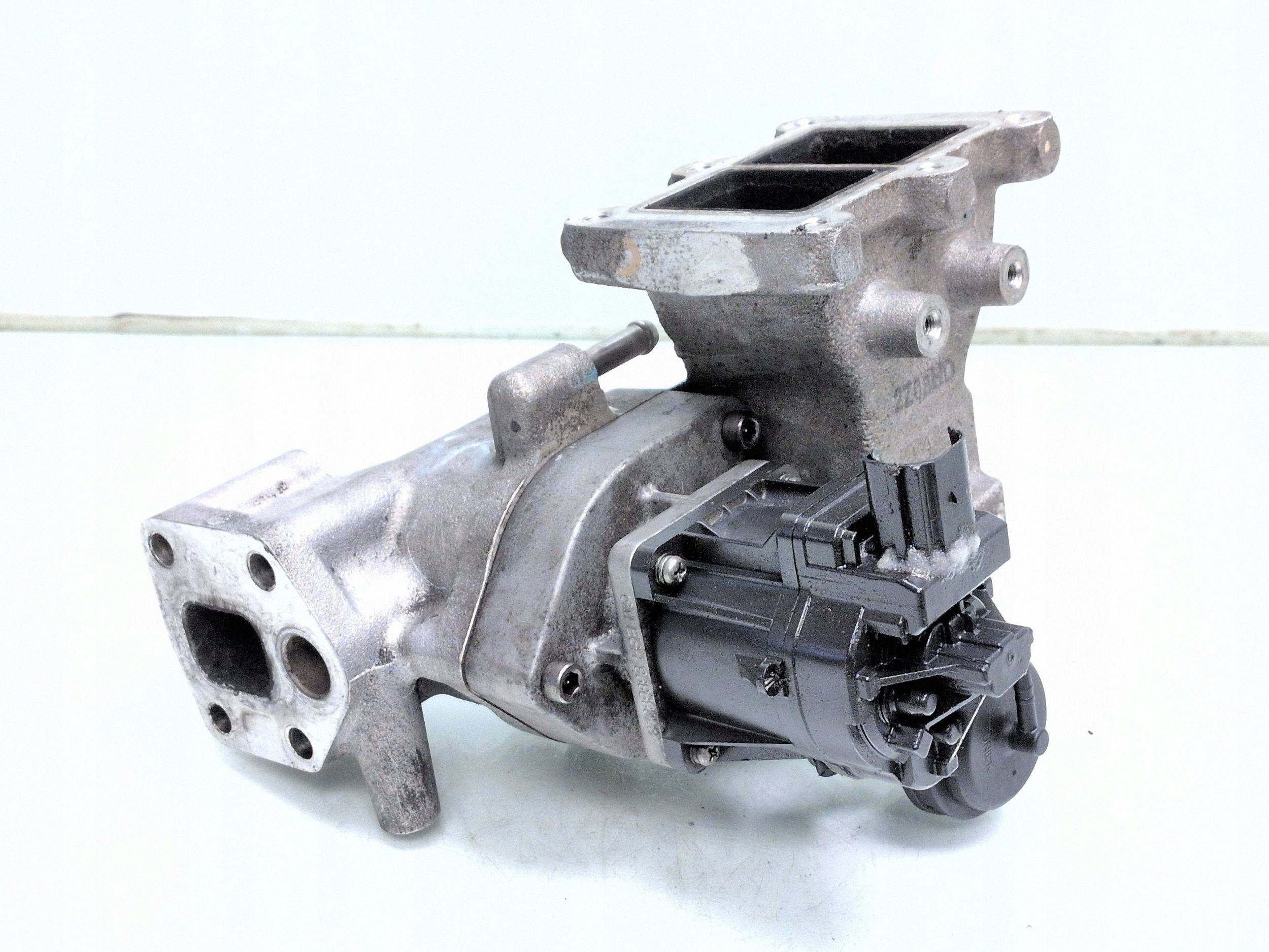 Válvula EGR Chevrolet Orlando 2.0D 96868923 image 2