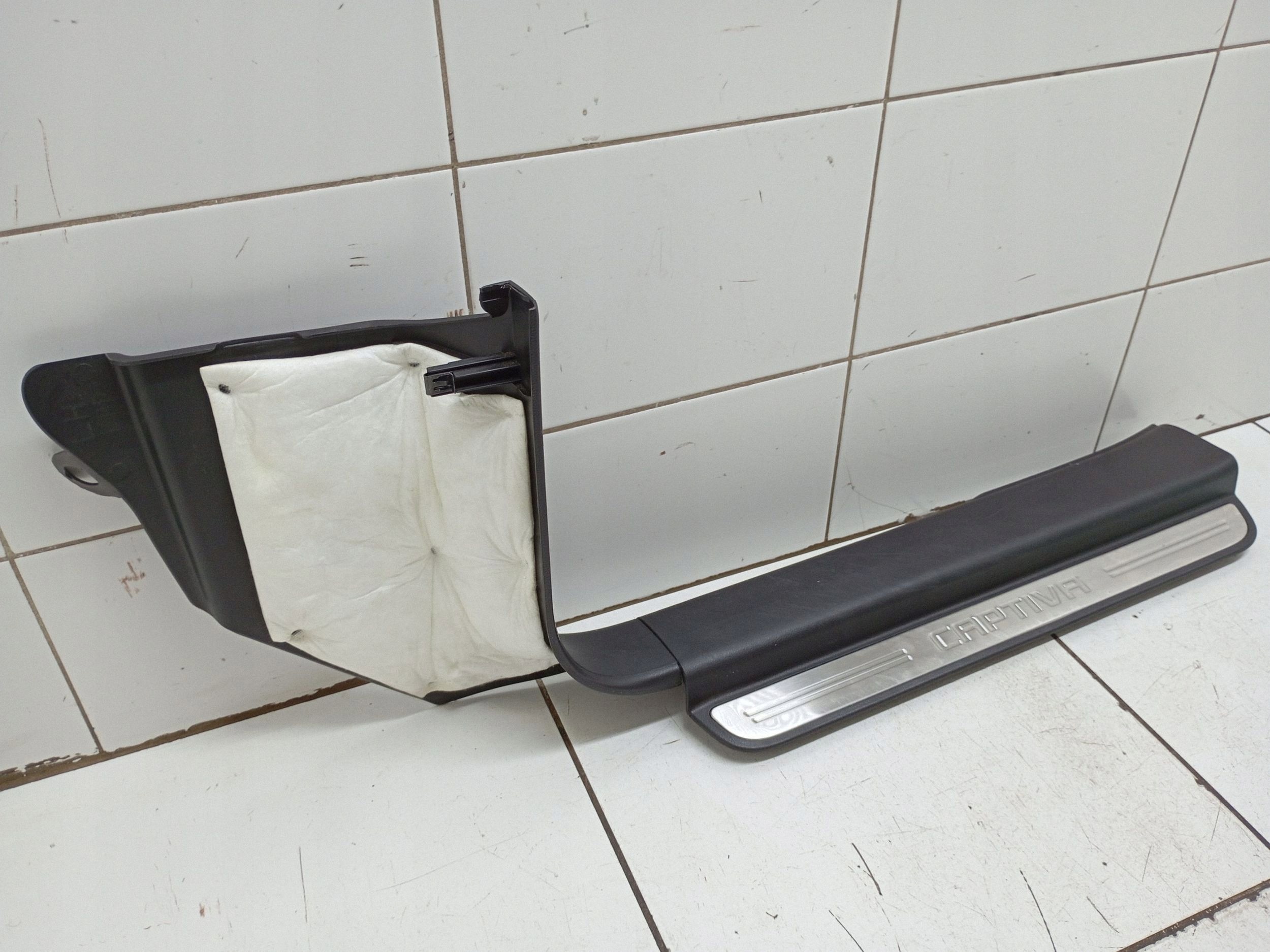 Chevrolet Captiva 2011 dorpel voor links image 9