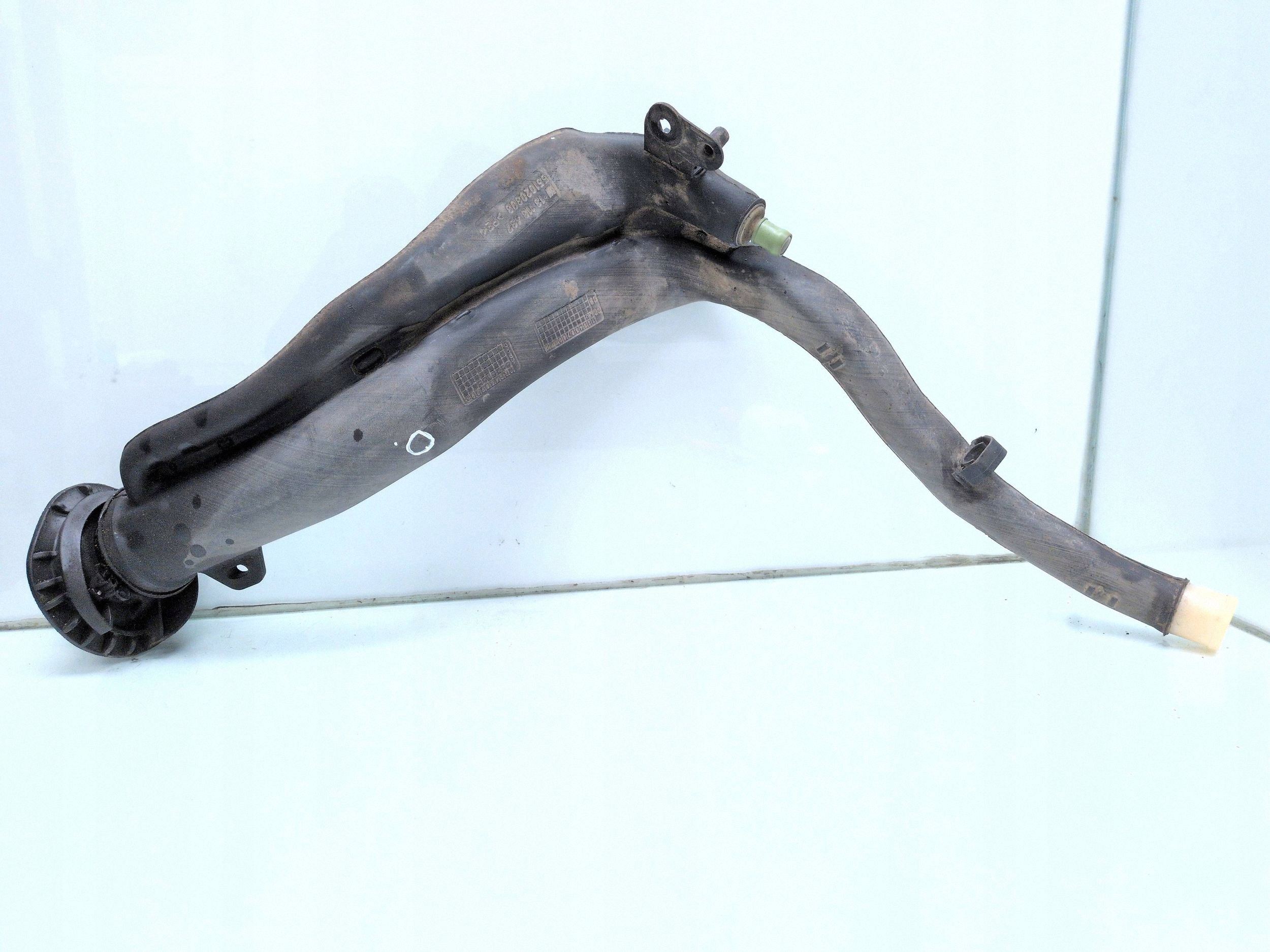 Opel OE 13118437 brandstoftankvulbuis image 2
