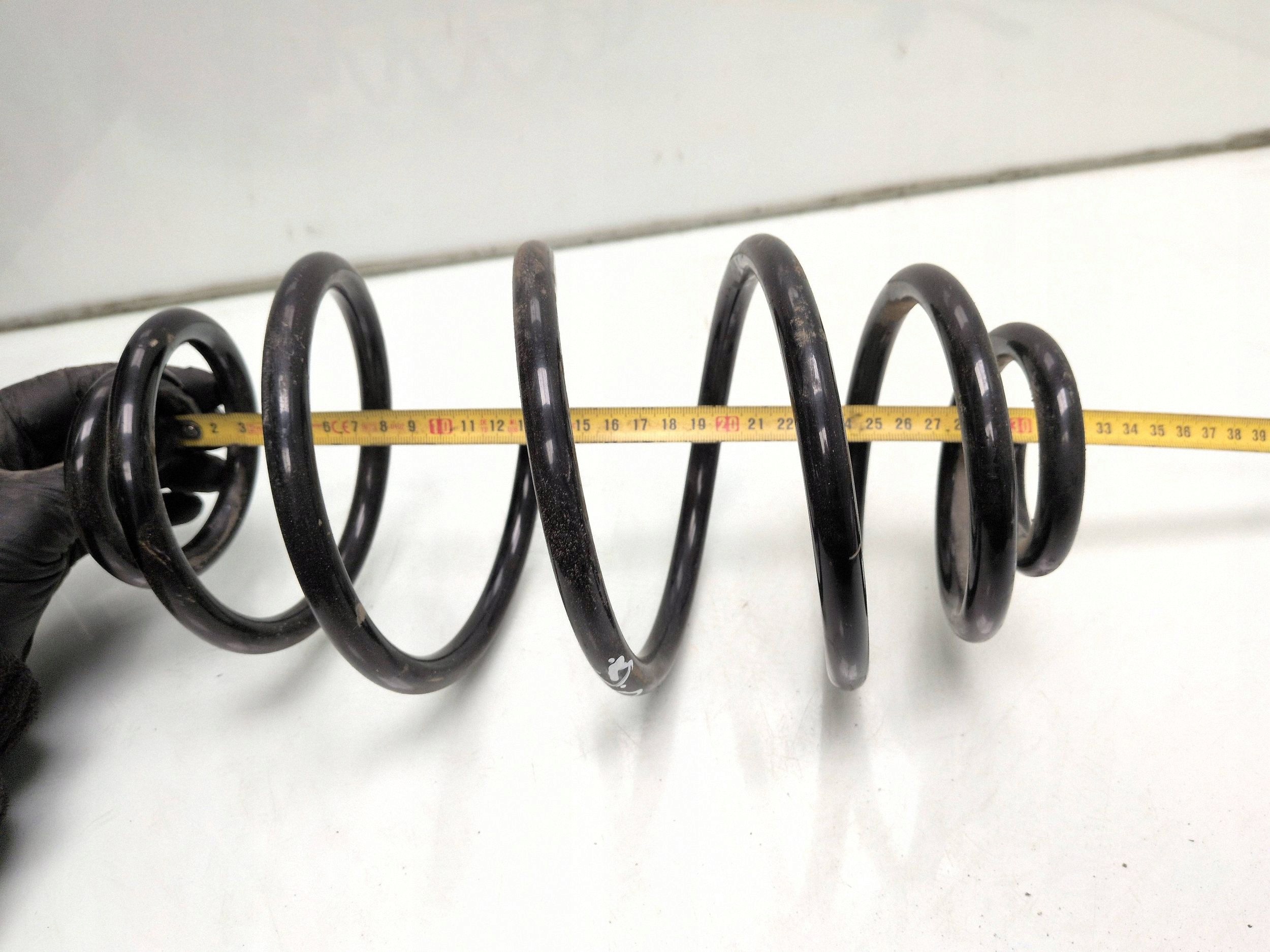 2006 Opel Astra H Rear Spring Used image 3