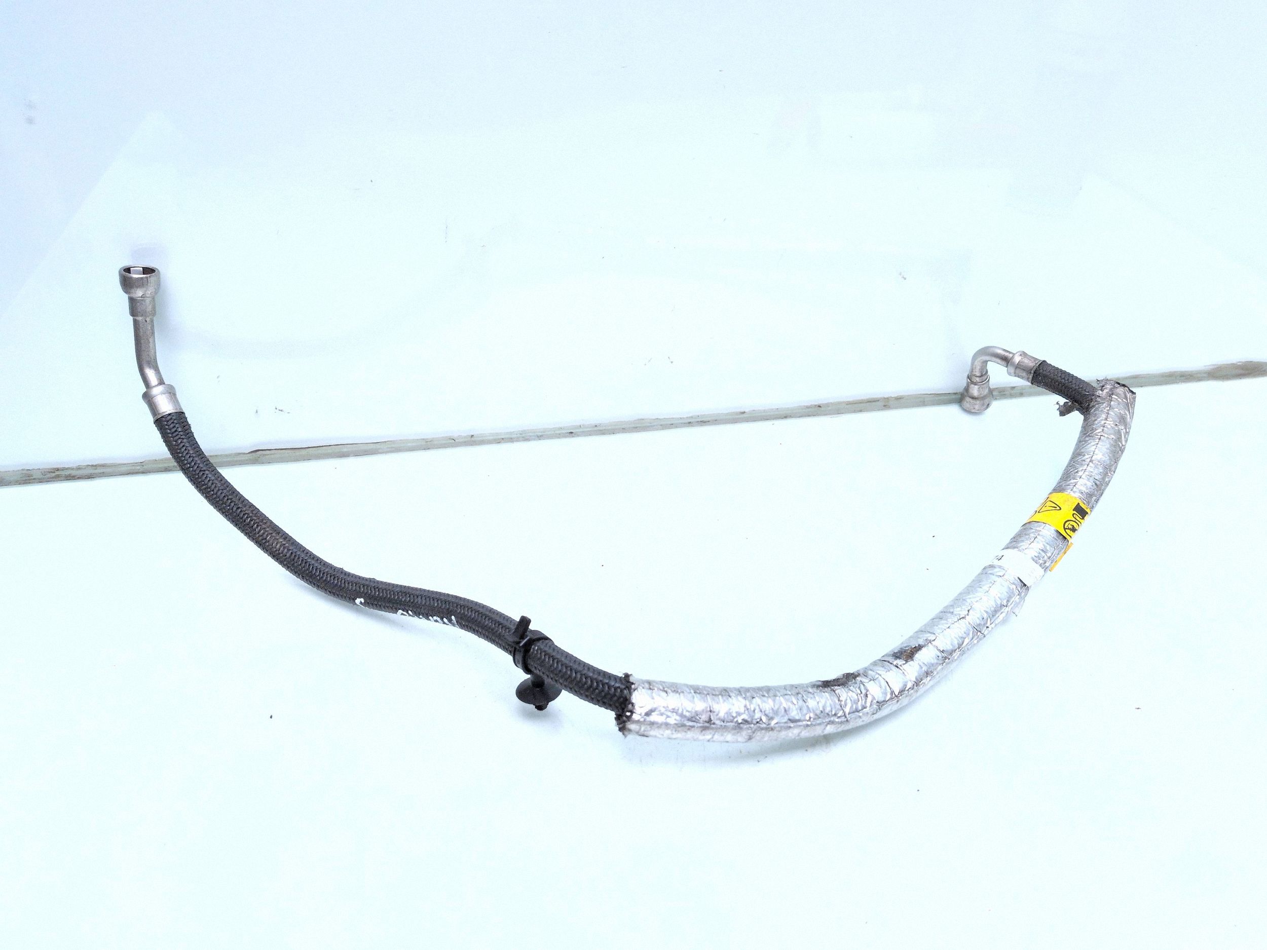 Polttoaineputki 95931574 Chevrolet Captiva