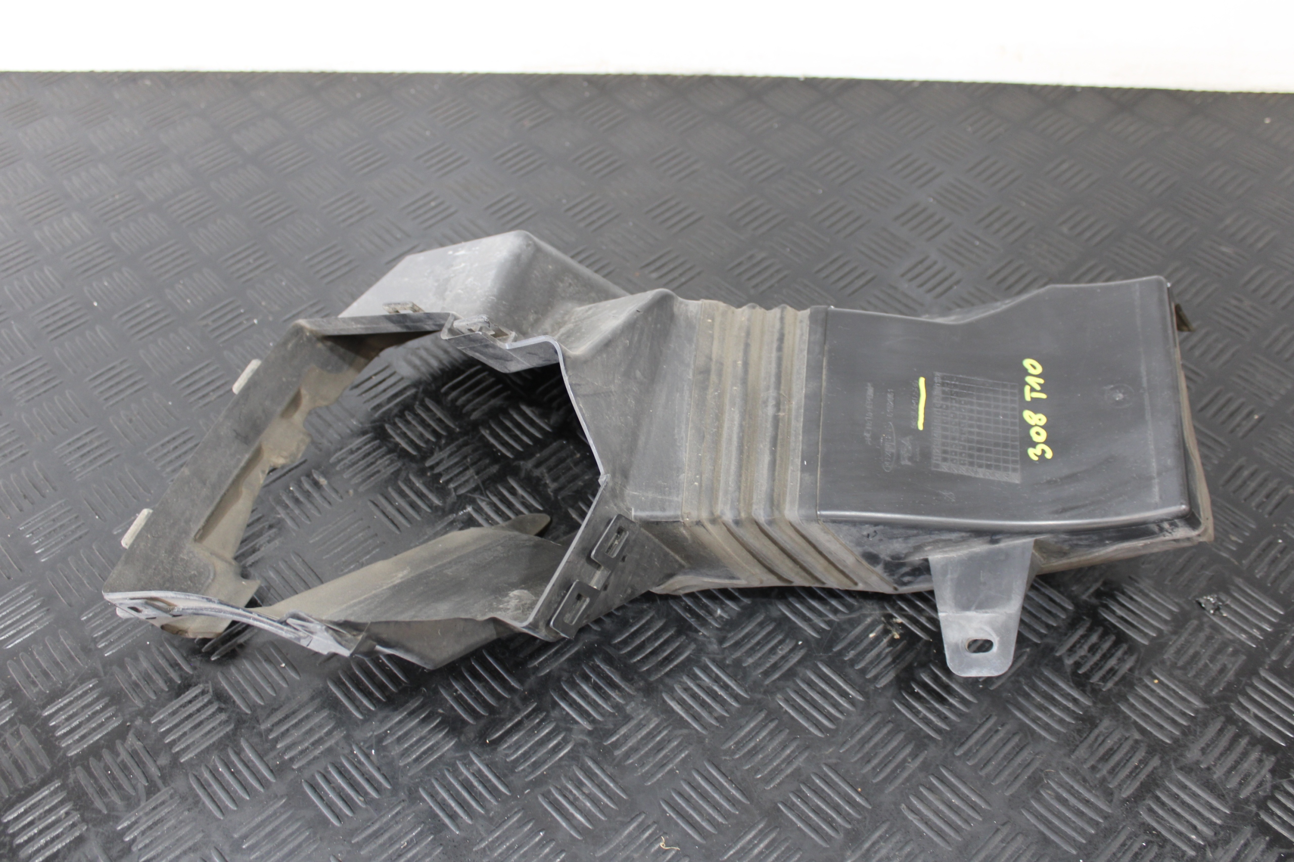 Intercooler Air Intake Hose 9836046580 image 2