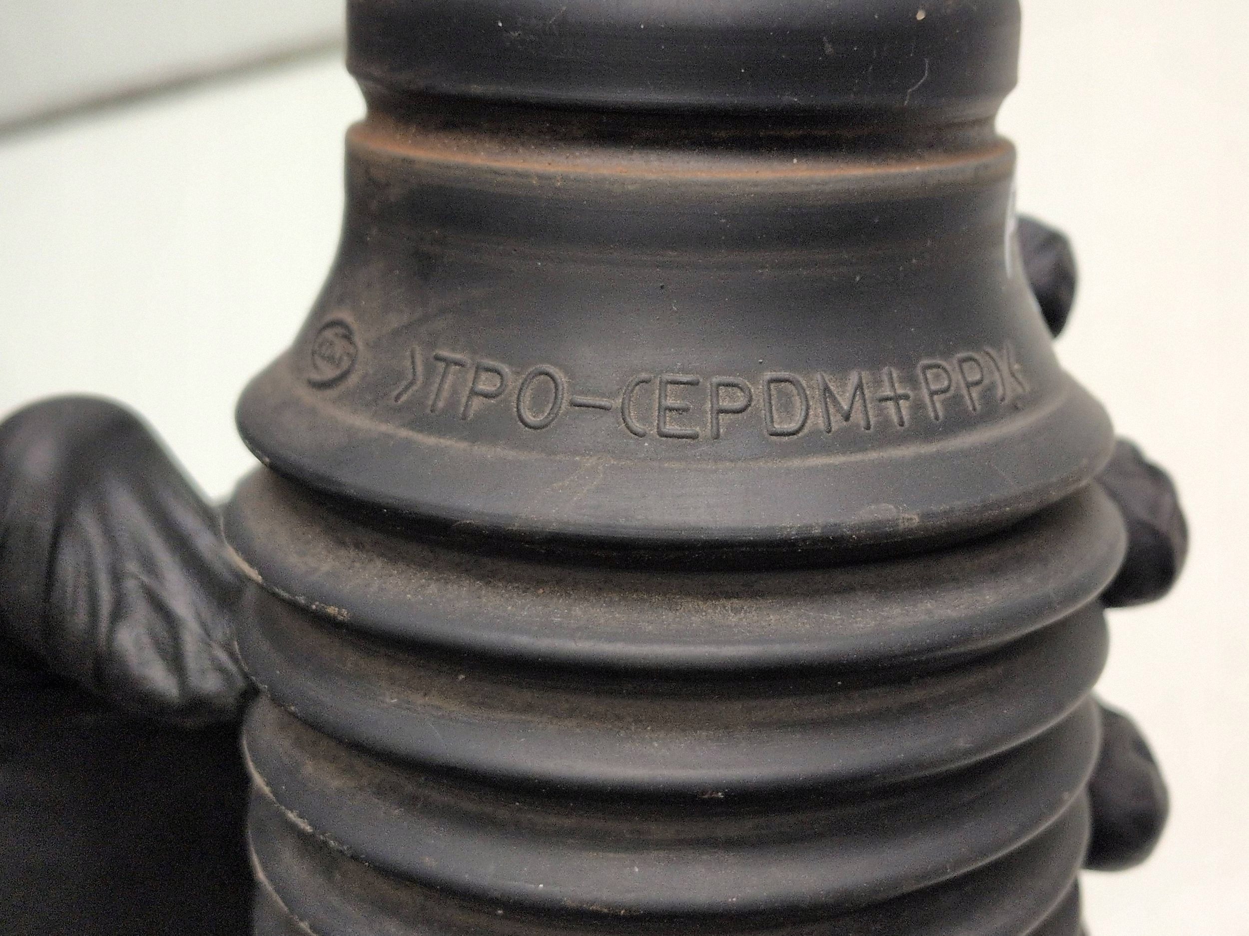 2012 Chevrolet Captiva Front Strut Mount 96626335 image 4