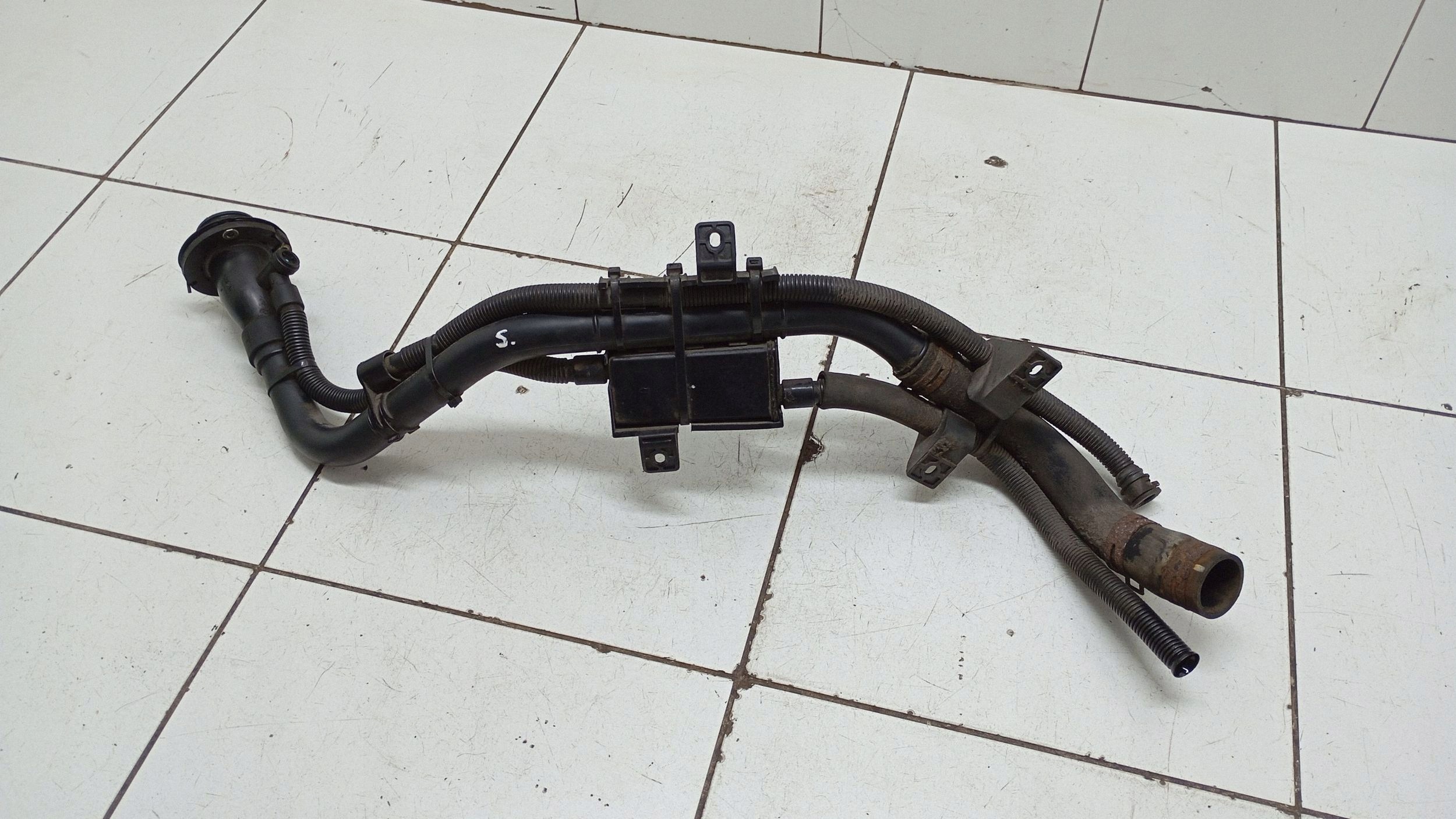 Chevrolet Captiva Tankdeckel FRC160701 image 2