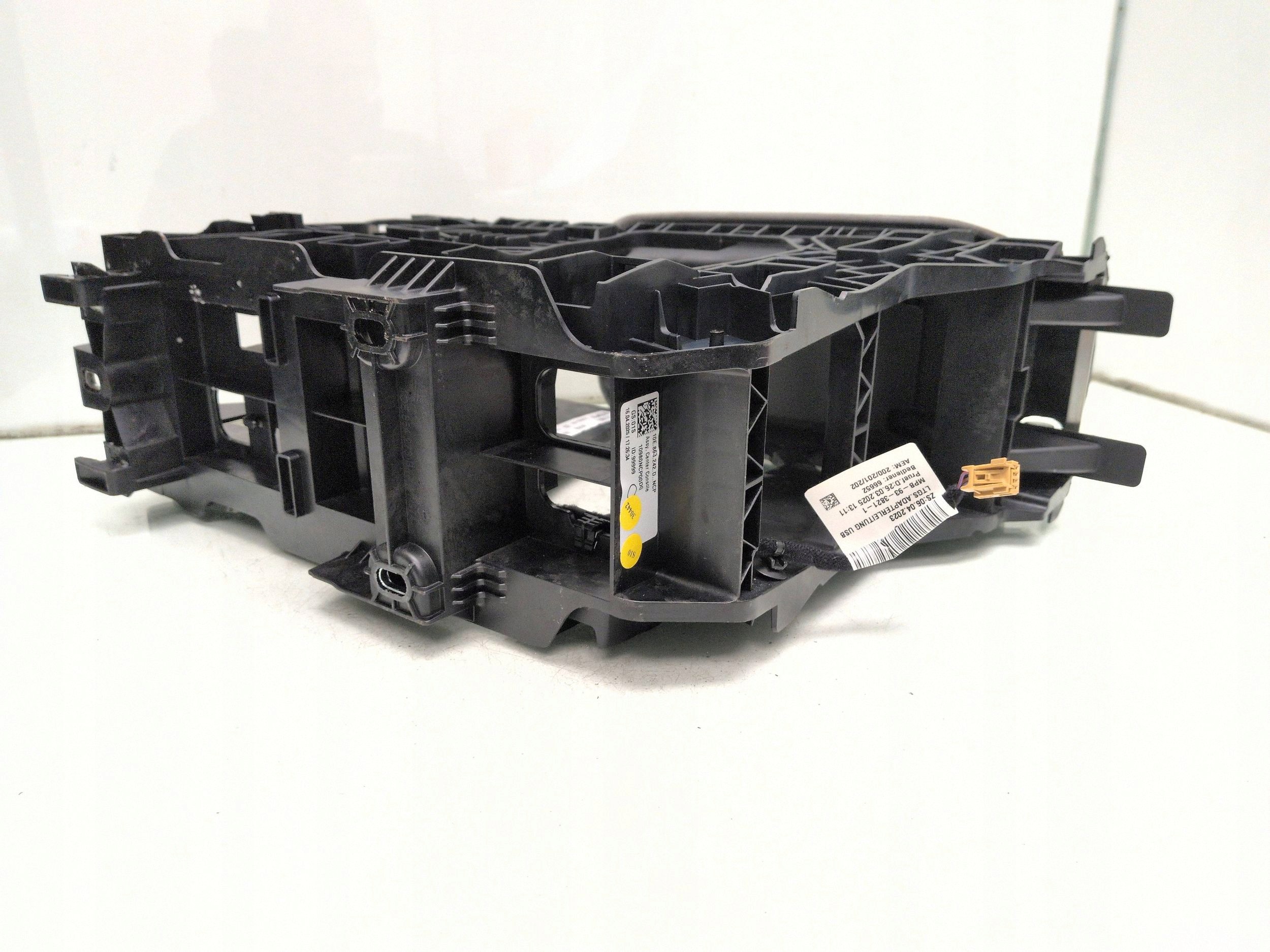 Cupra Born 2025 Accoudoir de console 10E863242D image 8