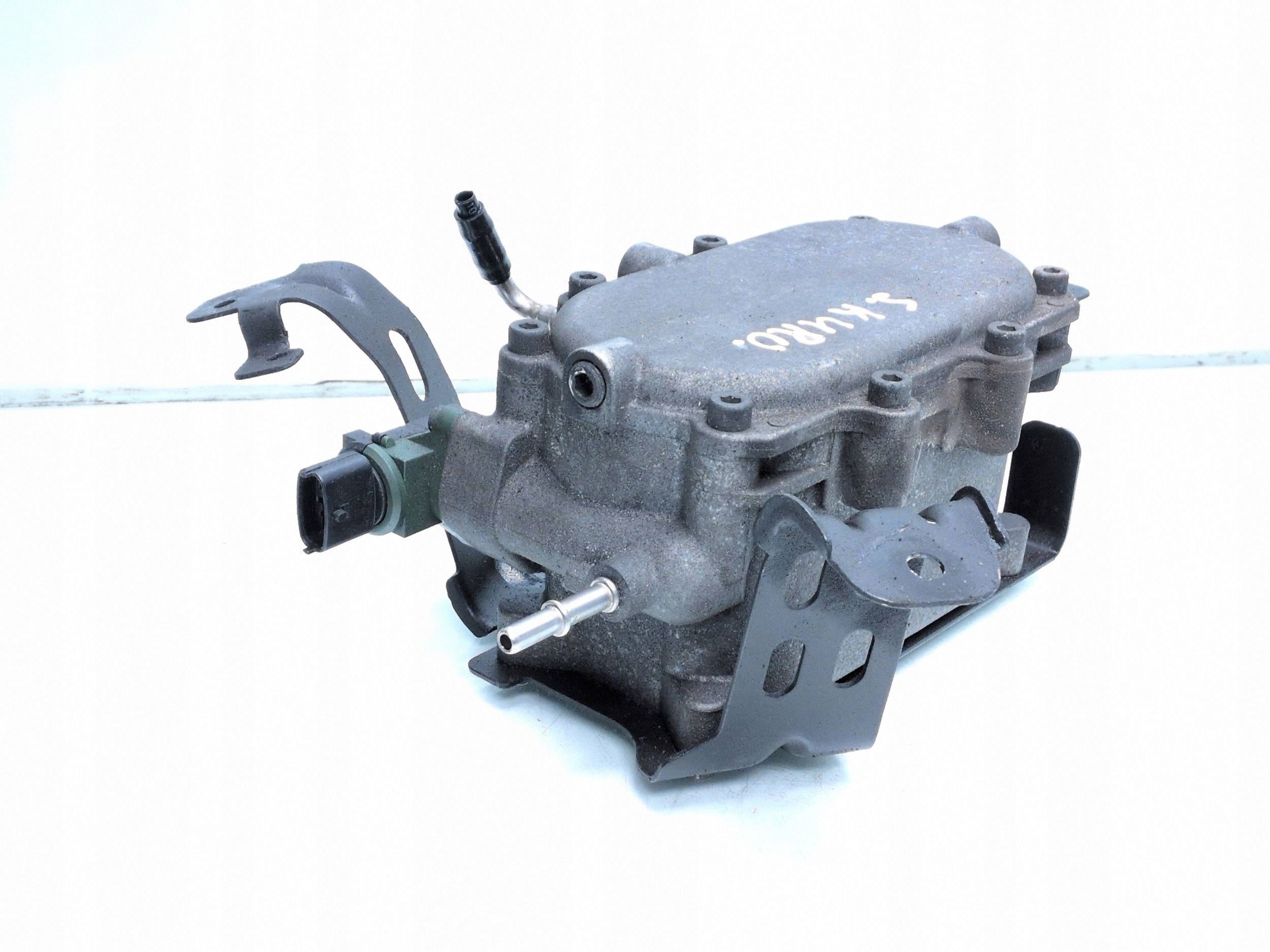 2012 Chevrolet Captiva Fuel Filter Housing FRC160978