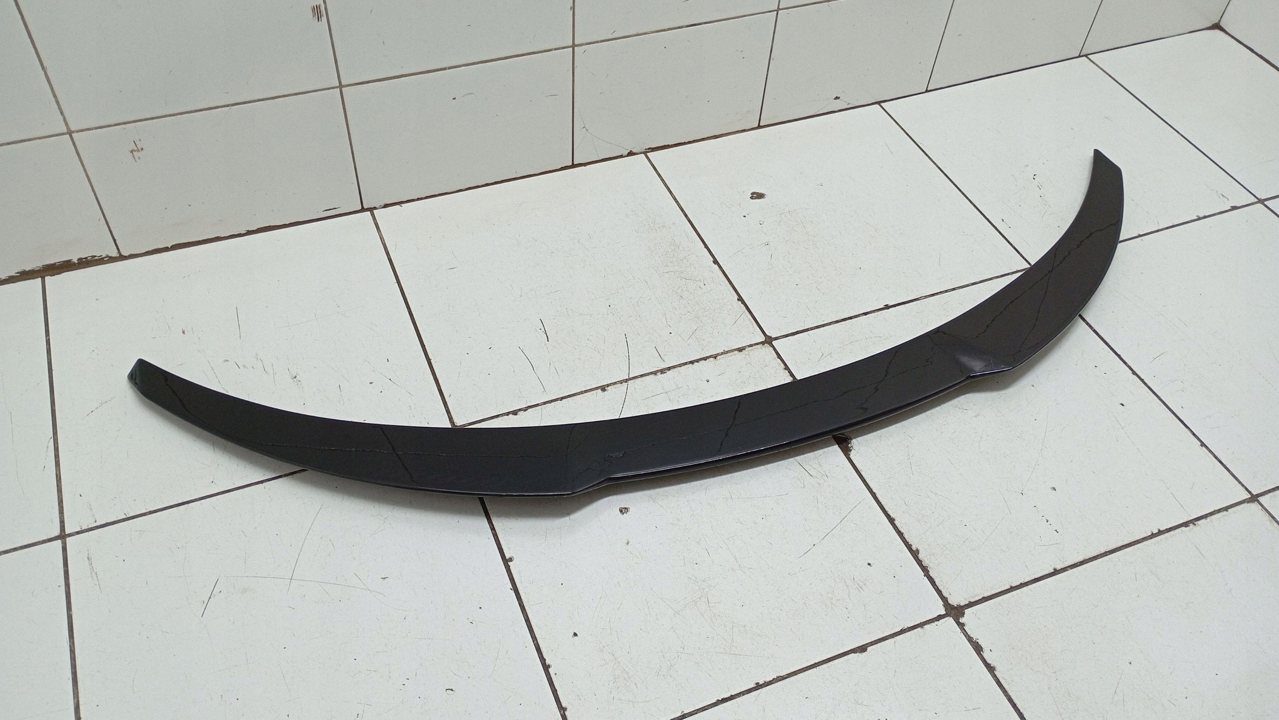 Tesla Model 3 Spoiler (FRC160994) image 2