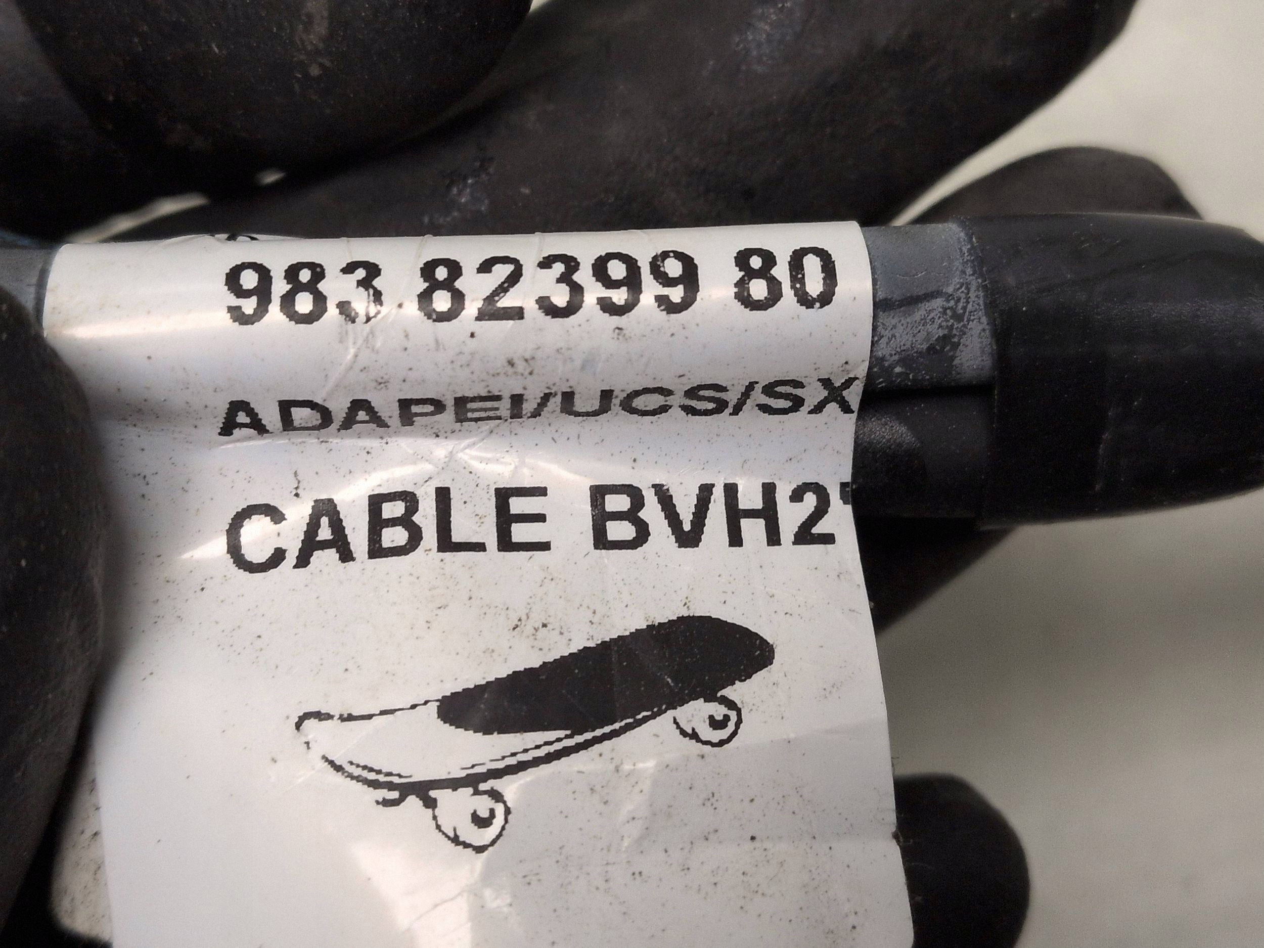 Borne de batterie Opel Vivaro C 9838135480 image 8