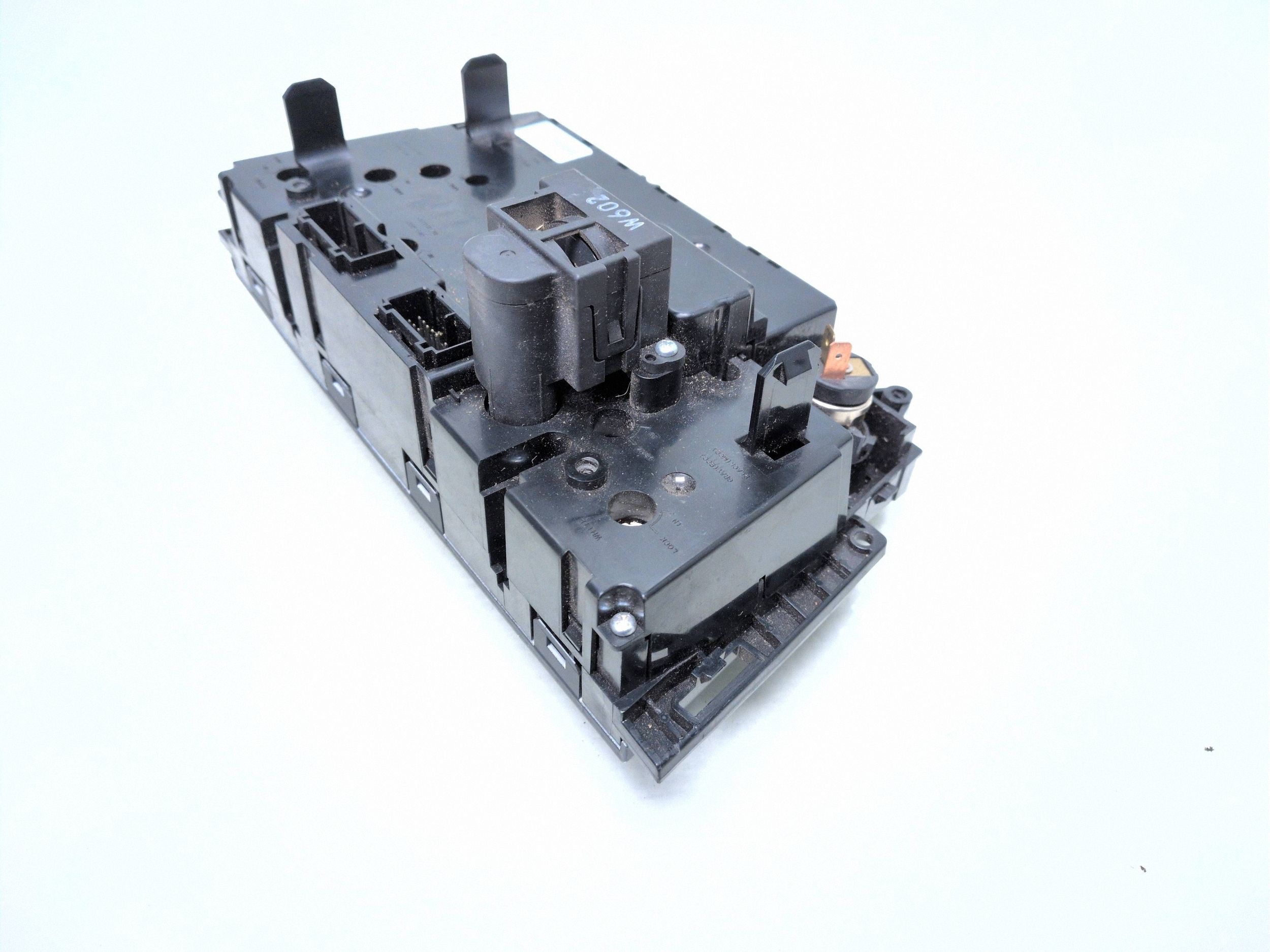 Panel de climatización Volvo S60 2006 OEM 30746022 image 9