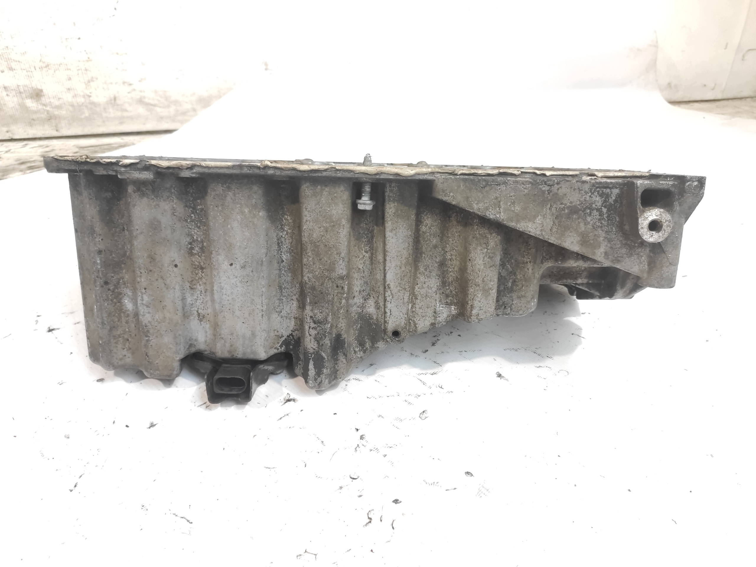 Oljetråg med sensor Audi A4 B7 A6 C6 2.0 TDI