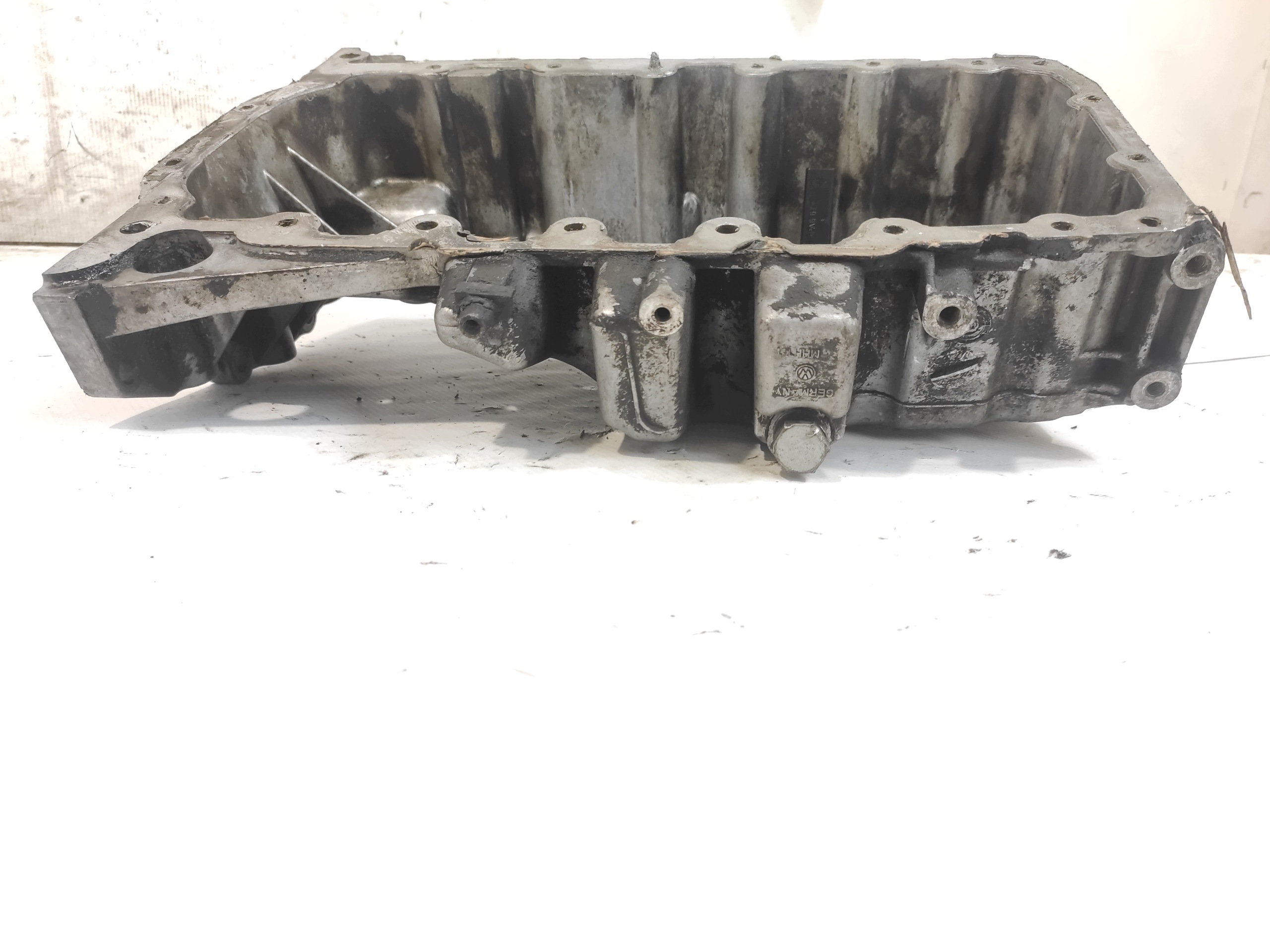 Cárter de Óleo com Sensor Audi A4 B7 A6 C6 2.0 TDI image 4