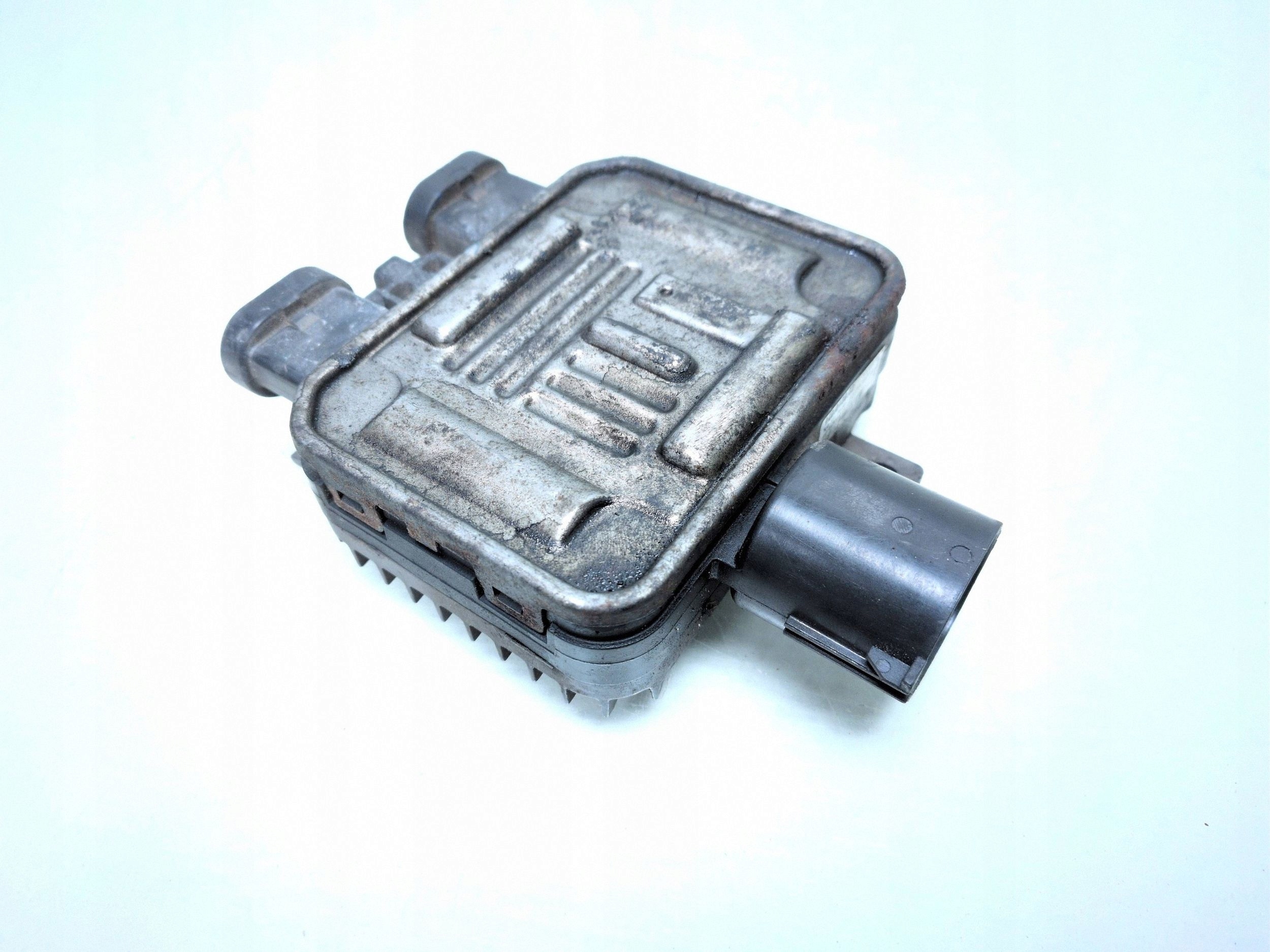 Volvo S60 II V60 XC60 Ventilatorregelmodule 940013802 image 2