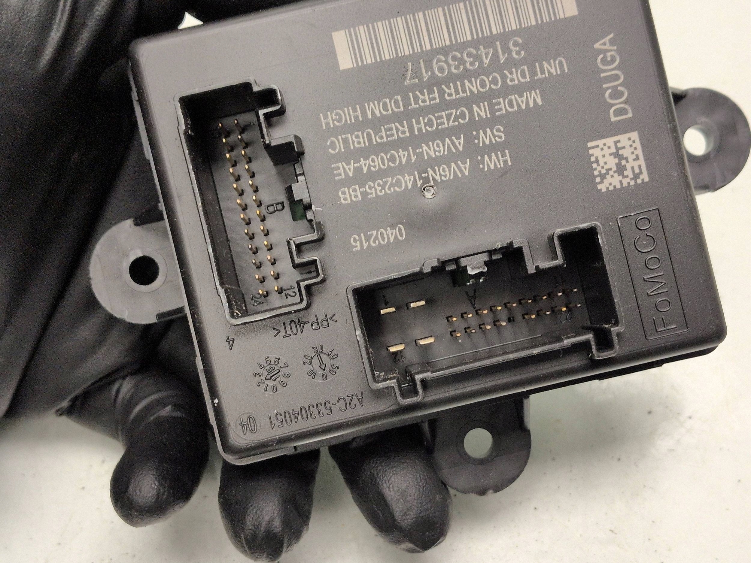 Módulo de control de puerta Volvo V40 V60 S60 31433917 image 3