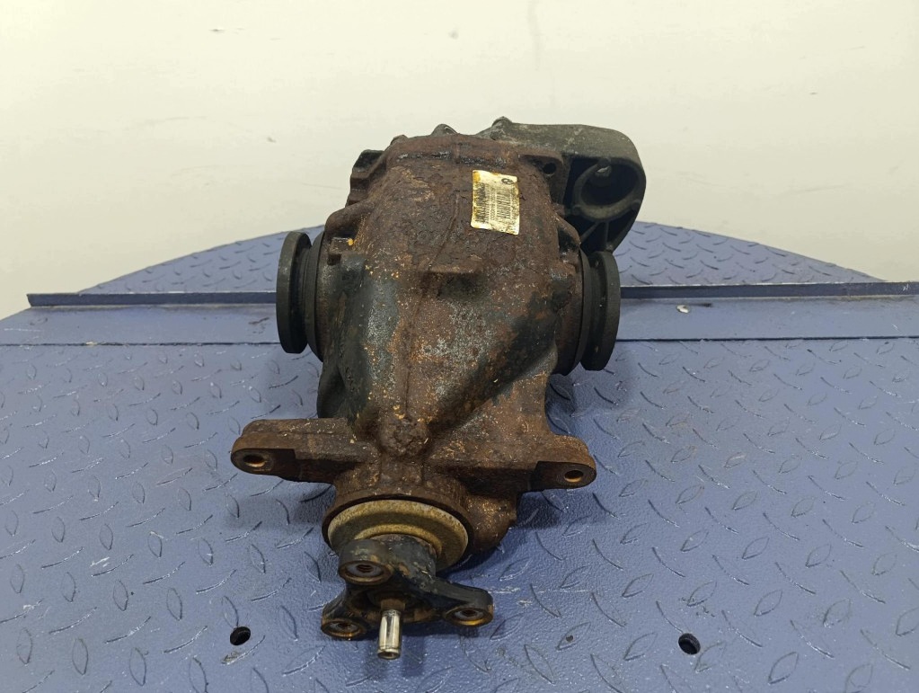 BMW 3 E90 E91 2.0D 163KM Differenziale Posteriore 3.15 OEM image 5
