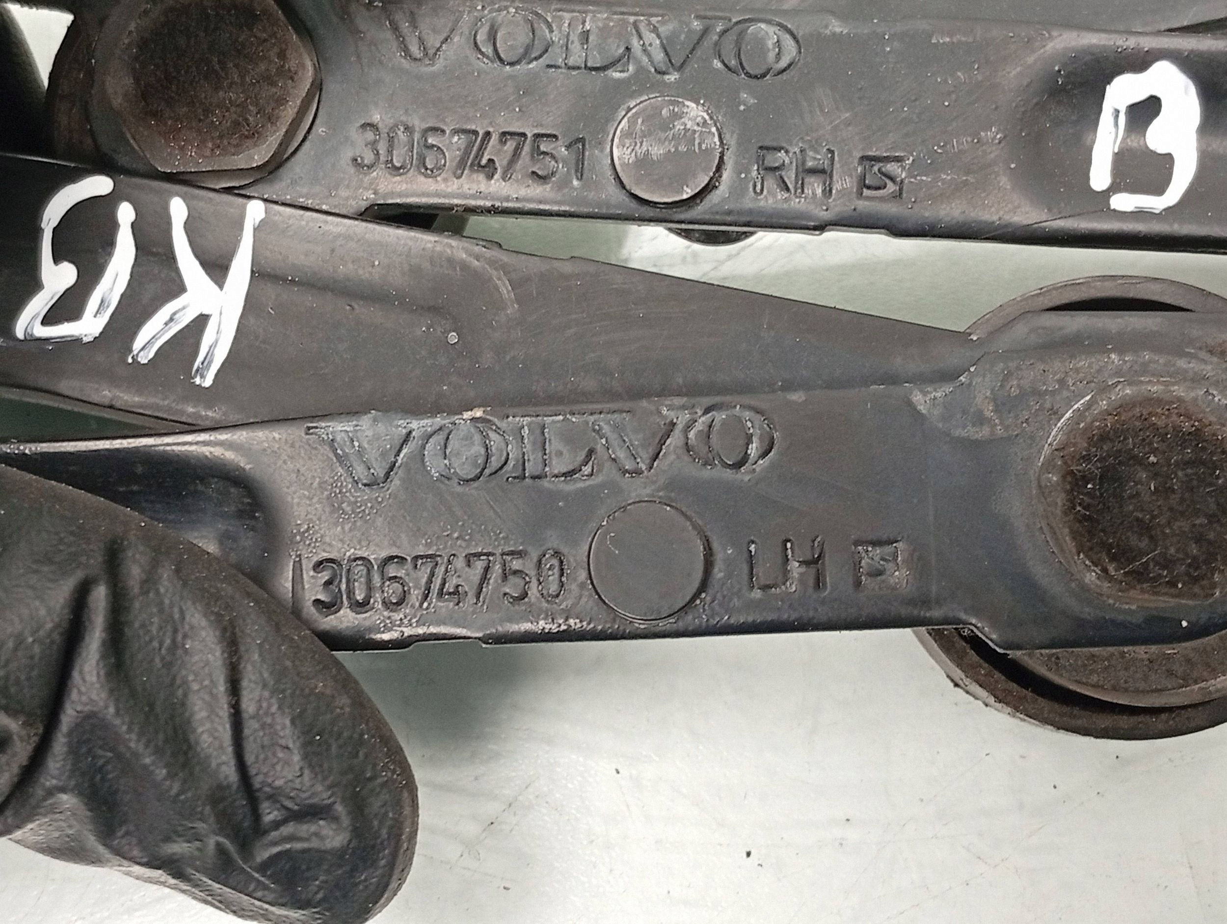 Gångjärn baklucka höger Volvo XC90 I 30674751 image 6
