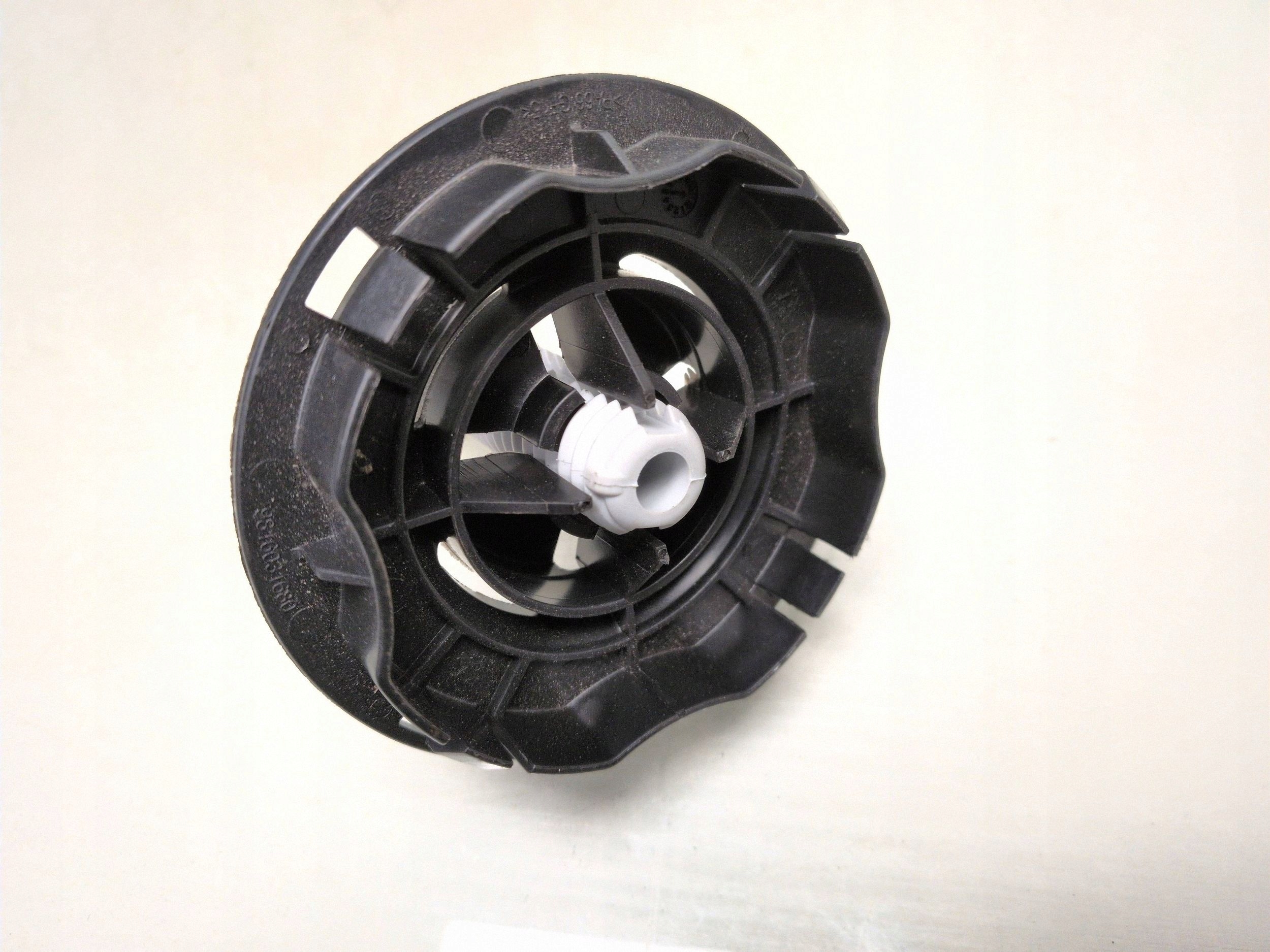 Tornillo de fijación de rueda de repuesto Opel Corsa F Mokka image 4