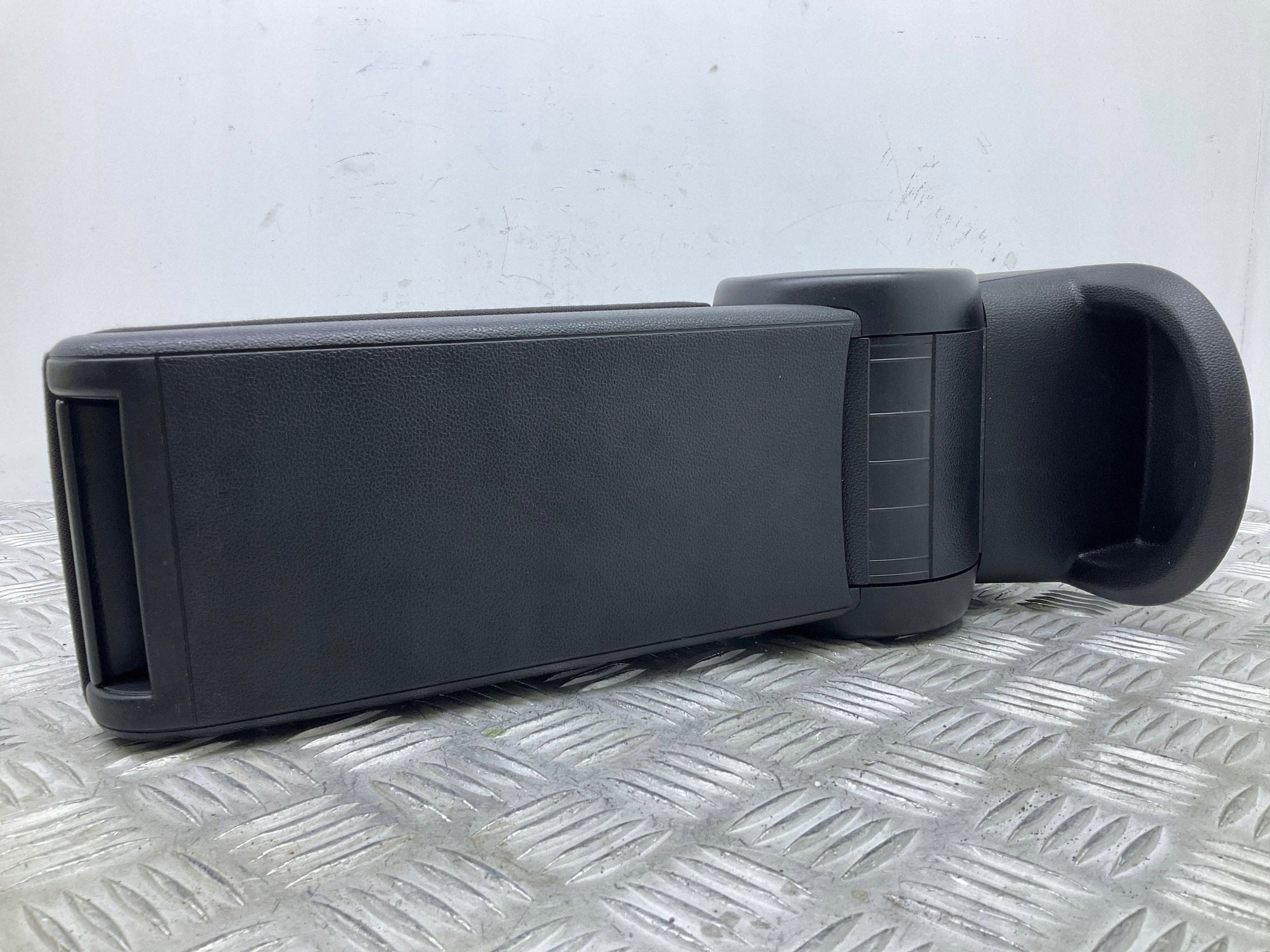 VW Beetle 5C Armrest Leather OEM 5C5864207 image 4