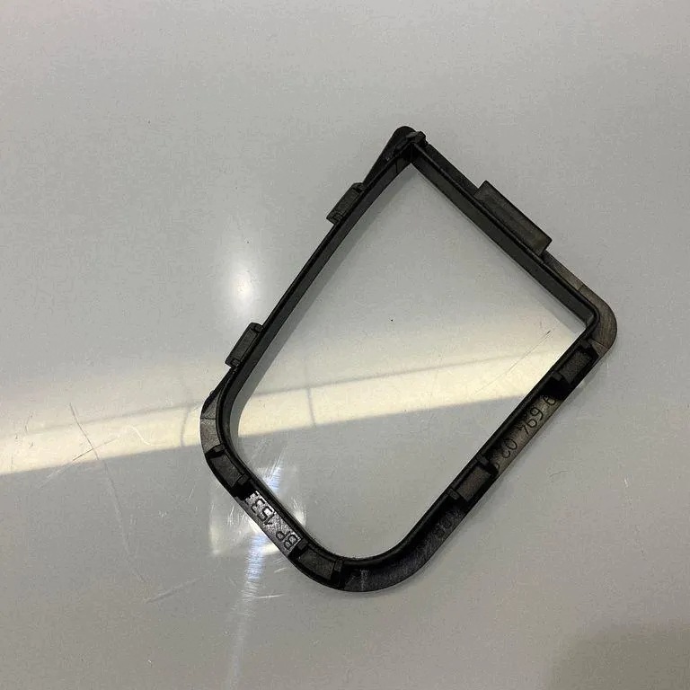 Moldura Maletero Mercedes CLS C219 A2196940294 image 3