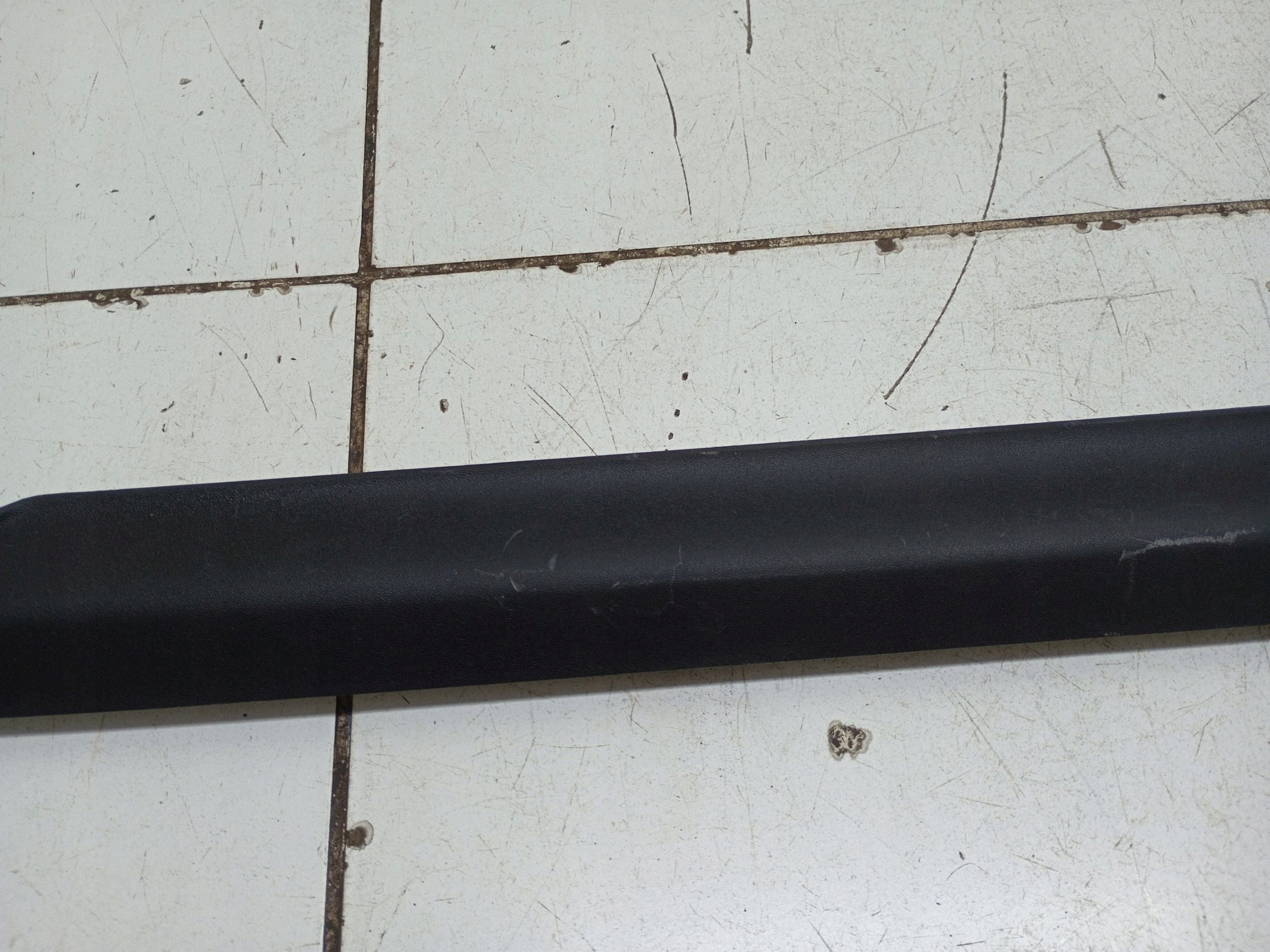 Listón de paragolpes trasero Volvo XC90 I (2002-2006) OEM 30698634 image 4