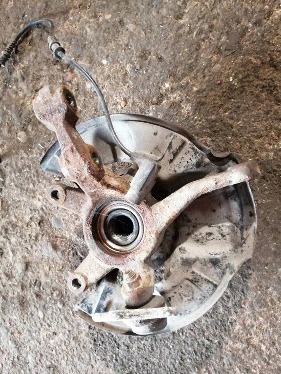 Querlenker vorne rechts Mercedes A1683301620 image 3