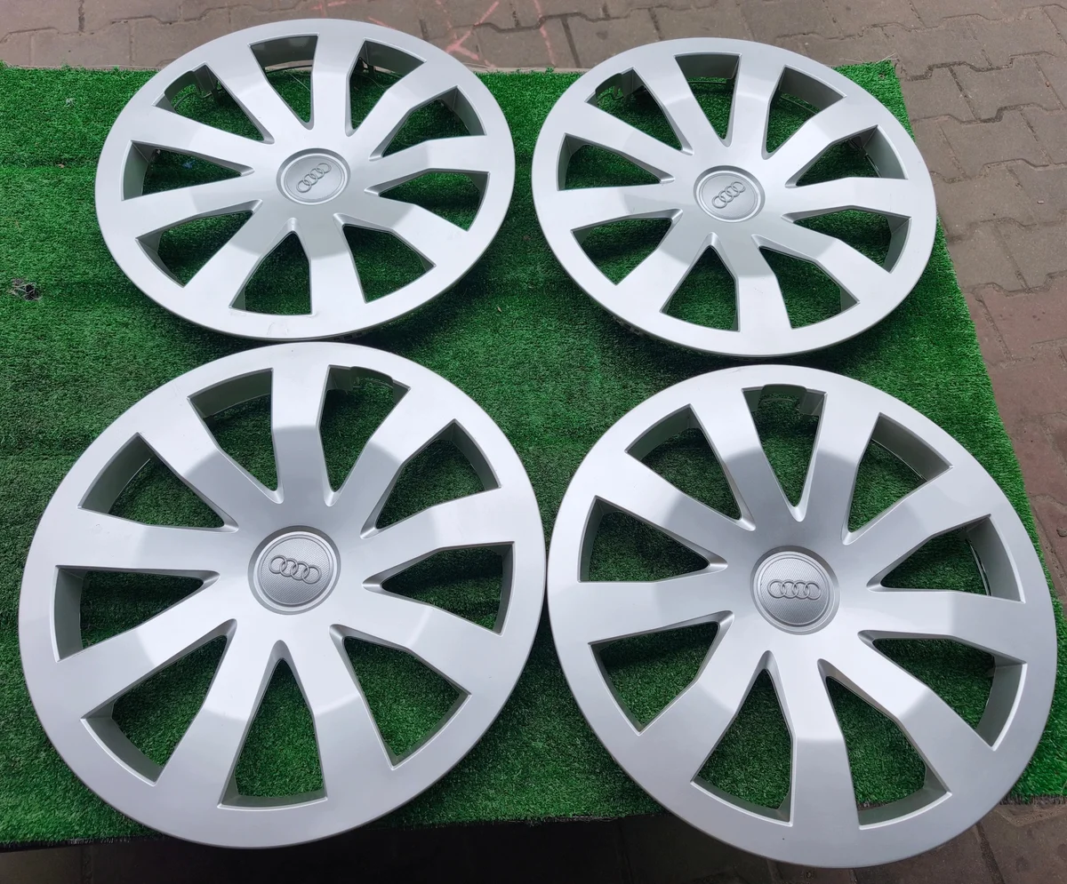 Enjoliveurs Audi 15'' 82A601147 occasion