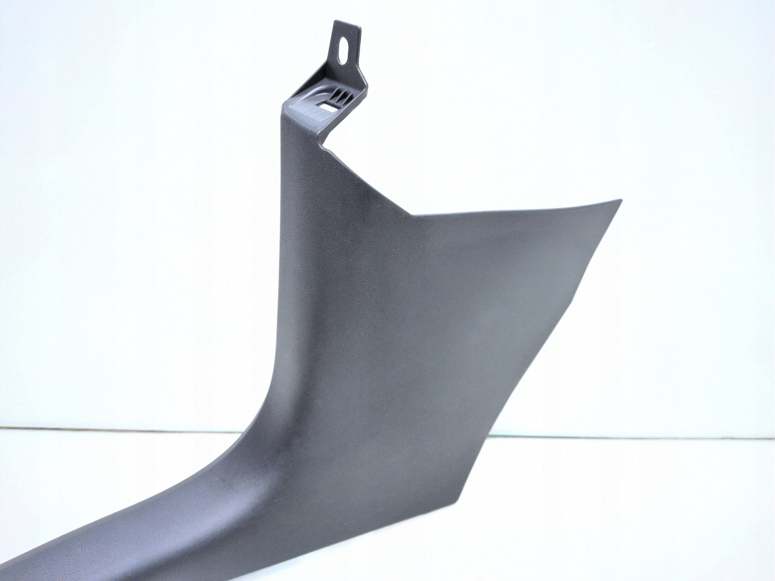Tesla Model 3 2023 Seuil de porte avant gauche image 3