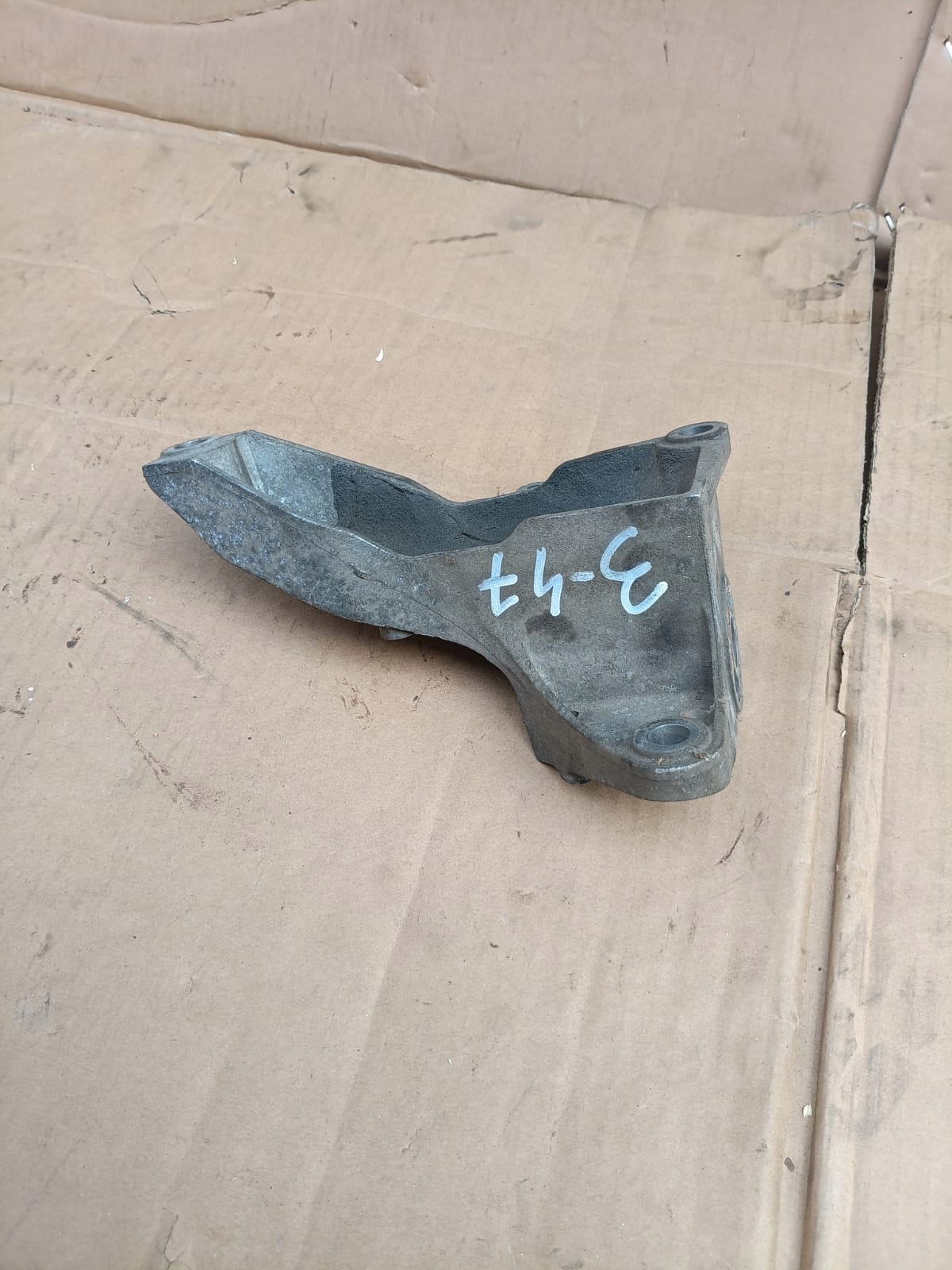 Supporto cambio VW Passat B5 8D0399114AJ usato image 3