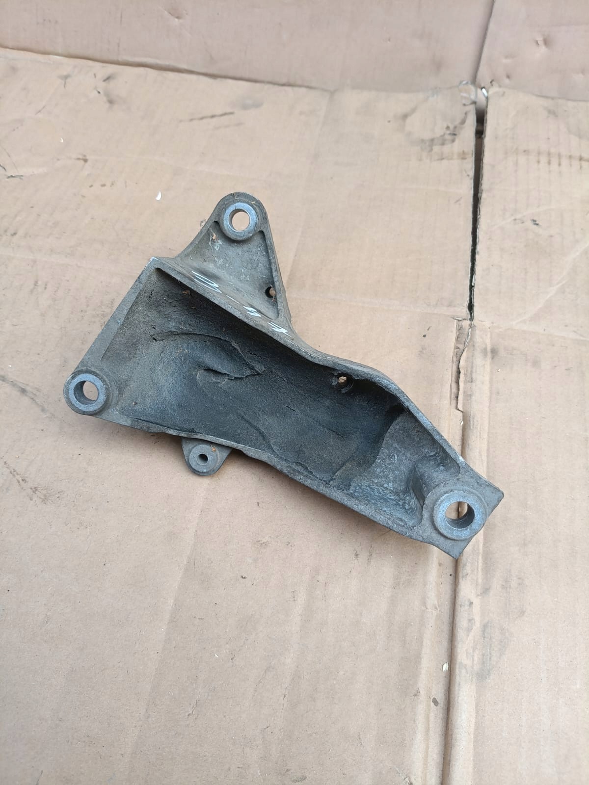 Supporto cambio VW Passat B5 8D0399114AJ usato image 5
