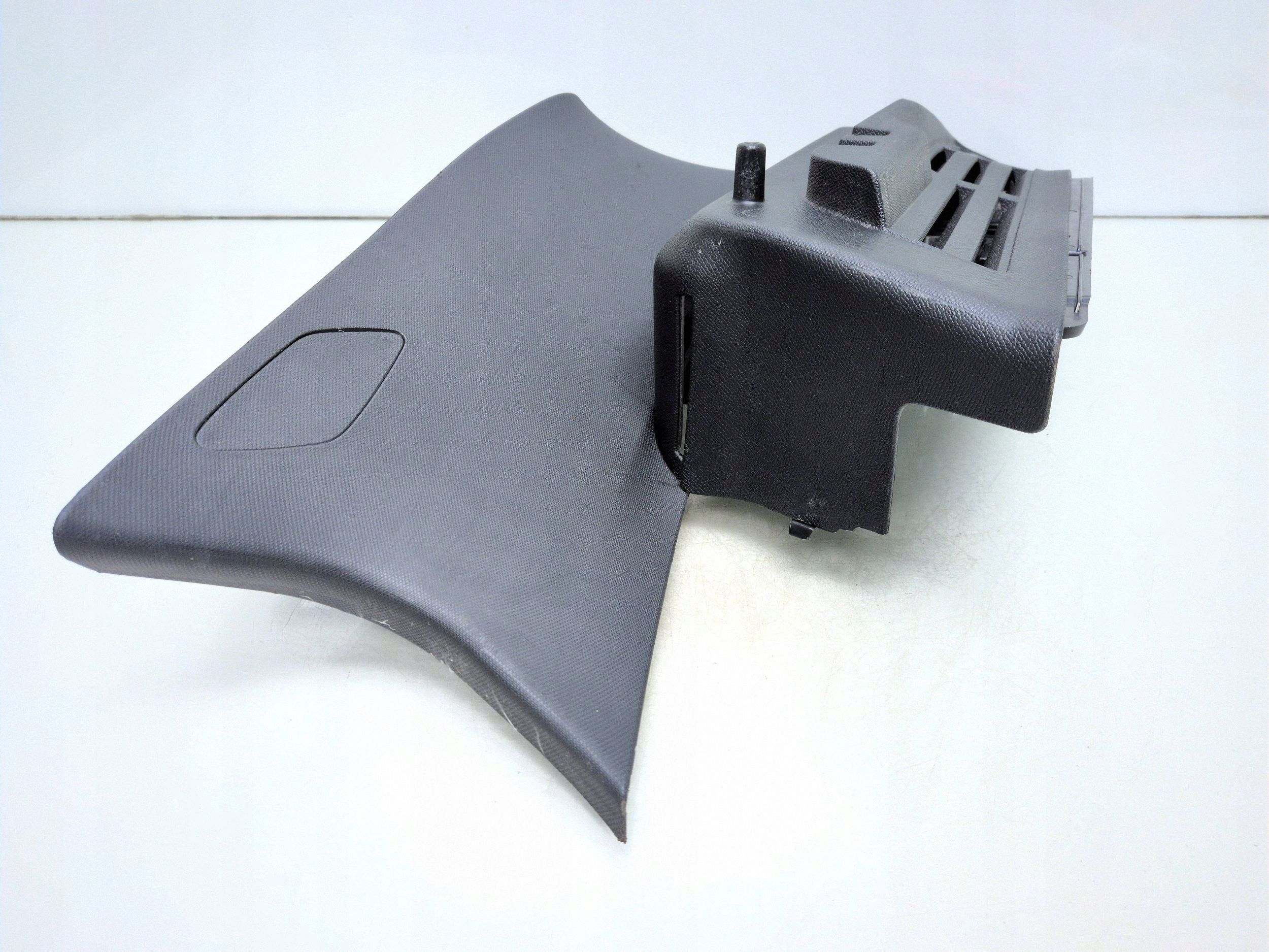 Opel Astra L 2023 Support de cache-bagages image 6