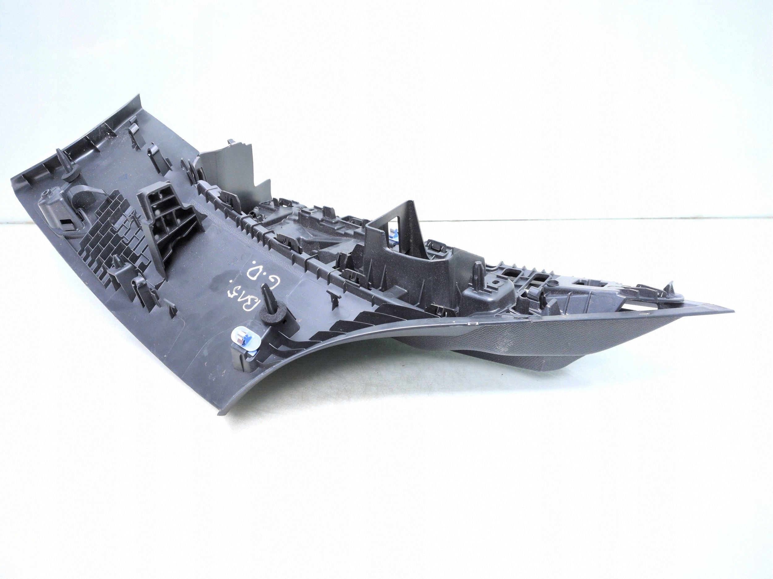 Opel Astra L 2023 Support de cache-bagages image 9