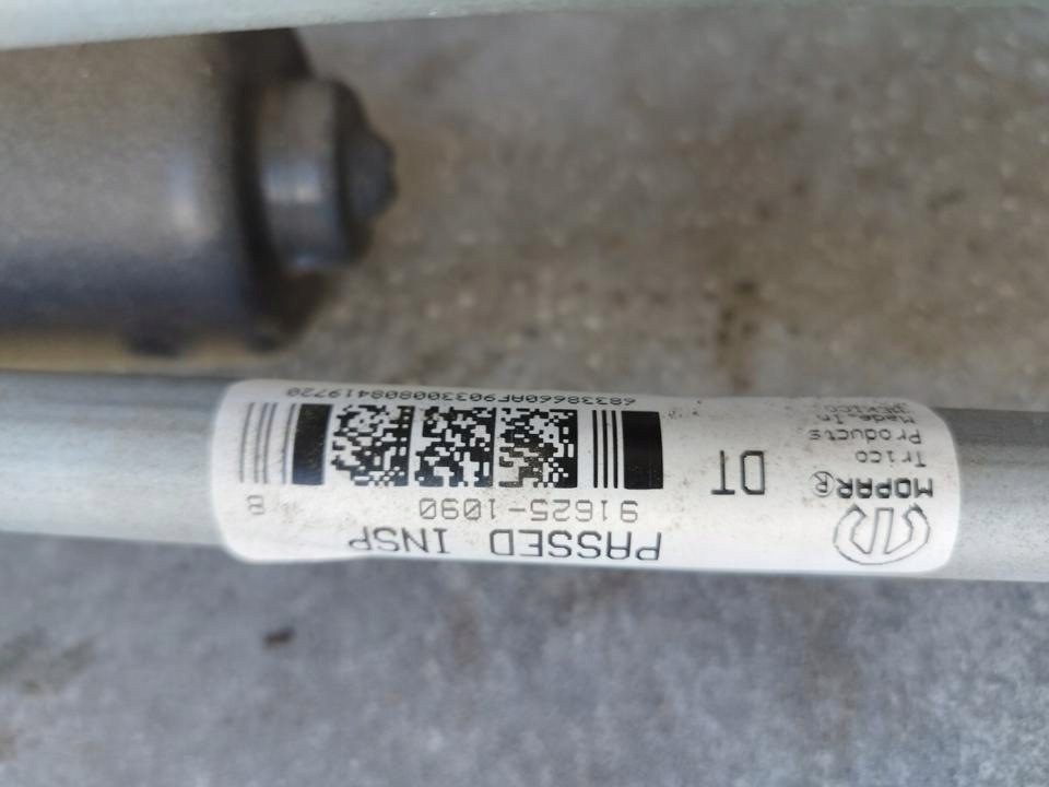 Mécanisme essuie-glace Ram 1500 2022 68338660AF image 4