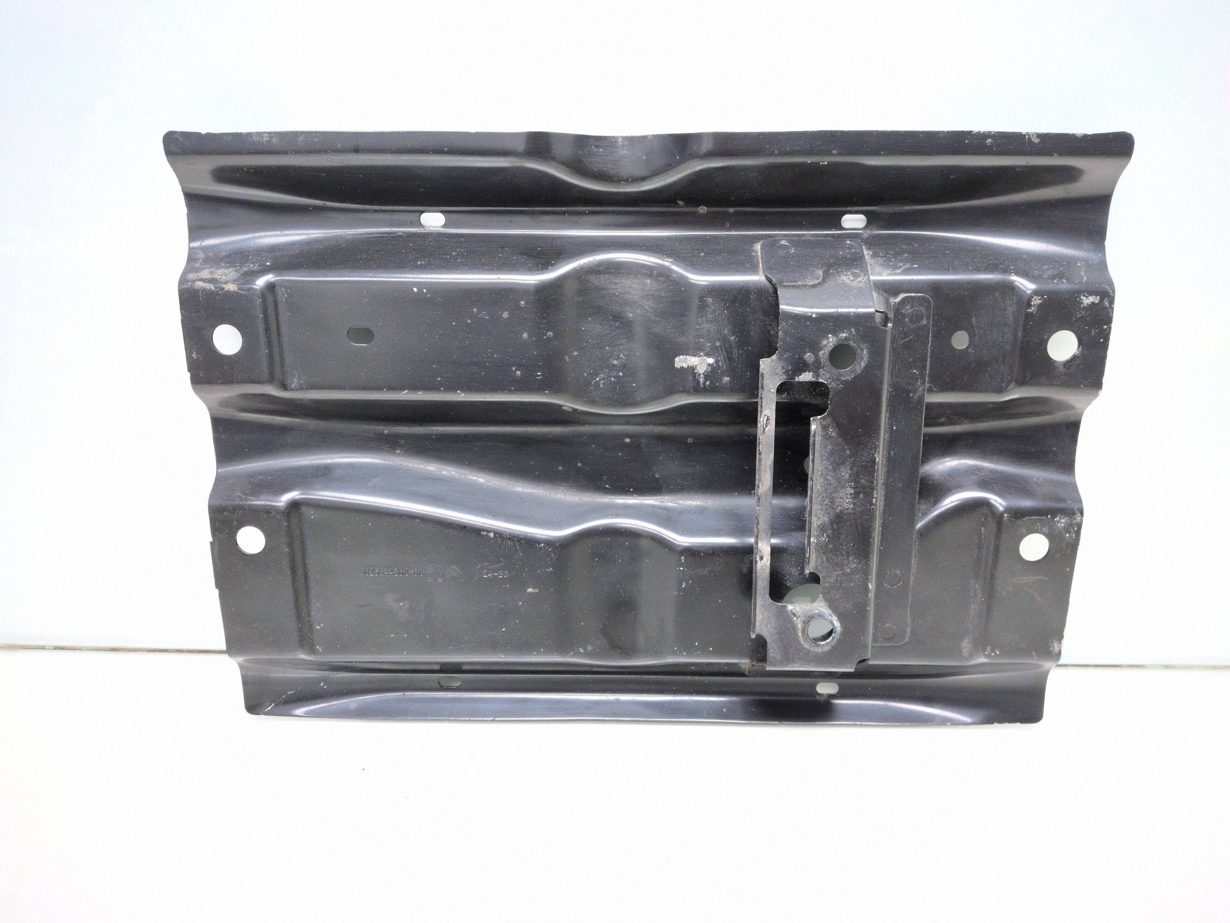 Opel Astra L Skydd Underrede Bak 9825844380 image 2