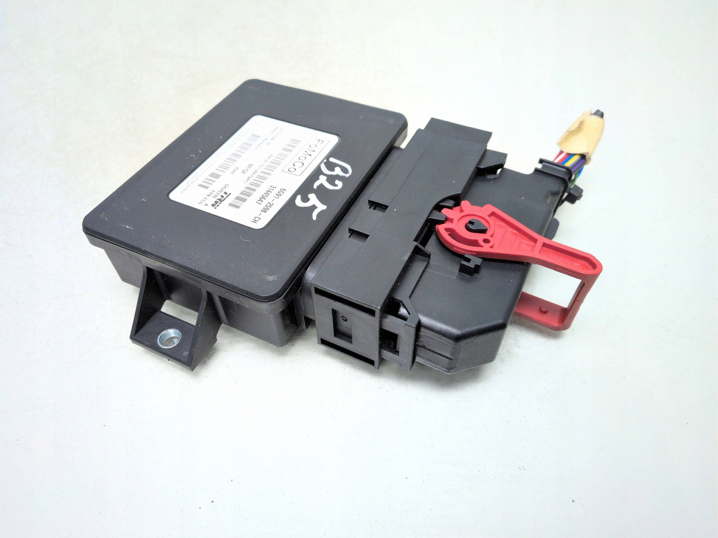 Volvo XC60 2015 Module parkeerrem 31445647 image 2