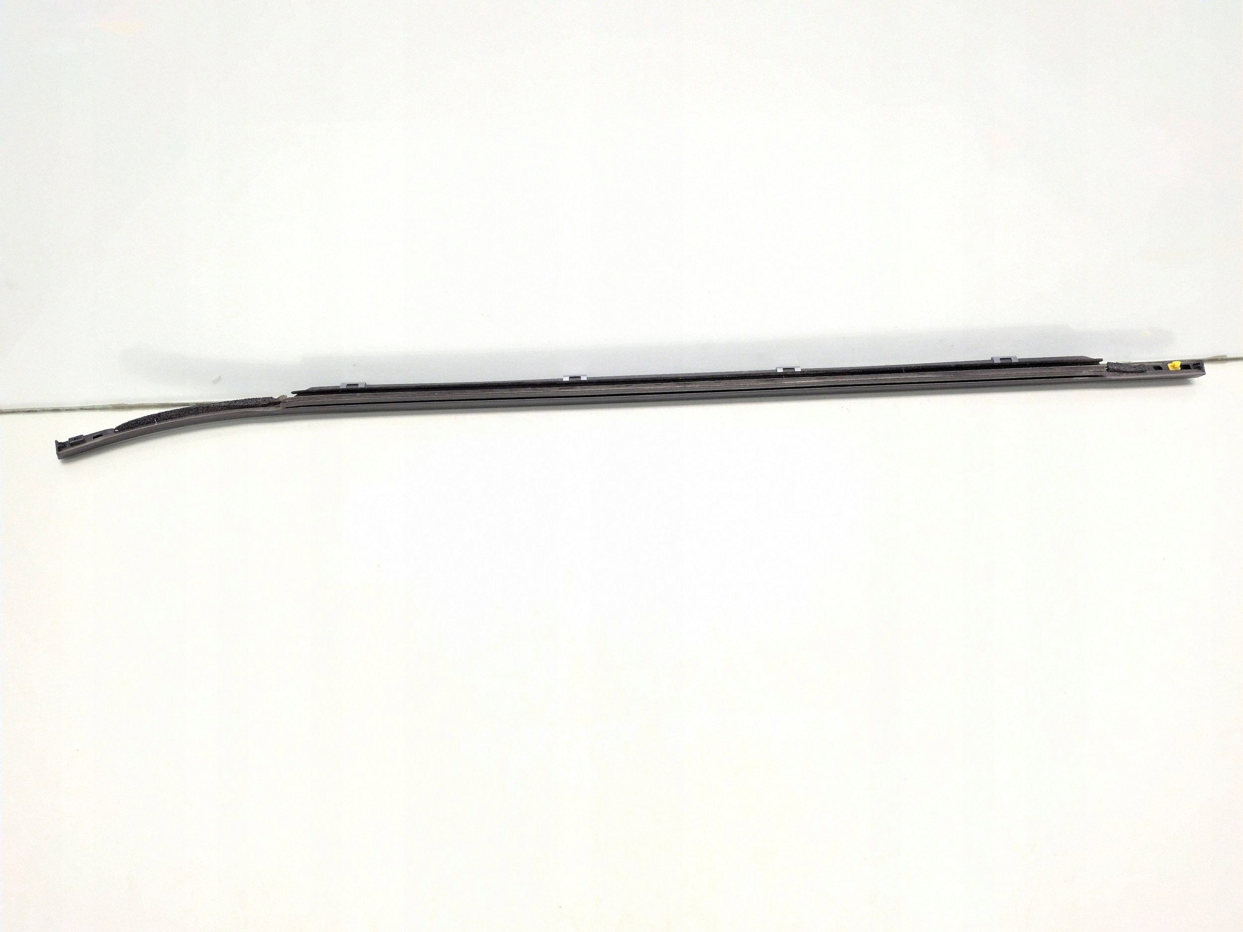 KIA Soul Heckleiste OEM FRC165094 Gebraucht image 4
