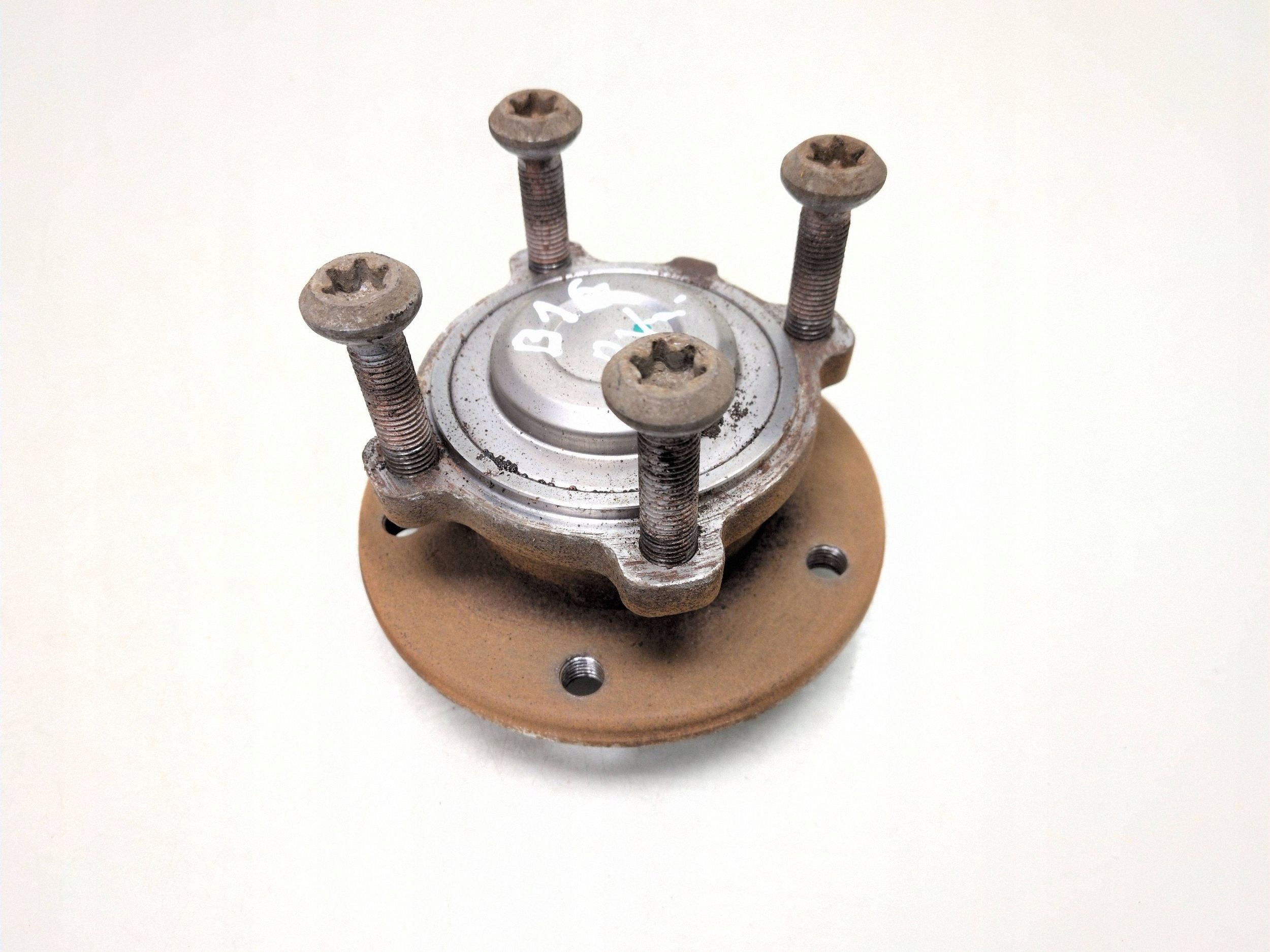 BMW 1 F20 F21 Mozzo ruota anteriore WH130