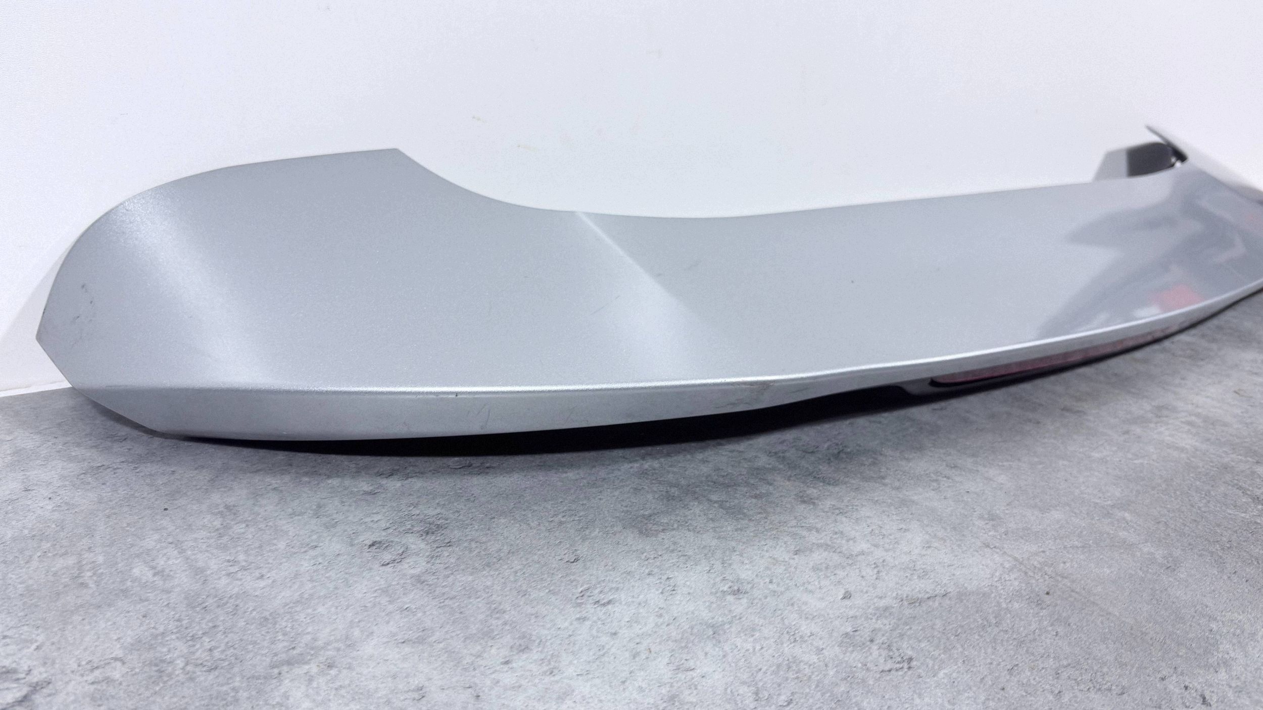 Honda CR-V V Spoiler Heckklappe 32163TNYJ001BIZ