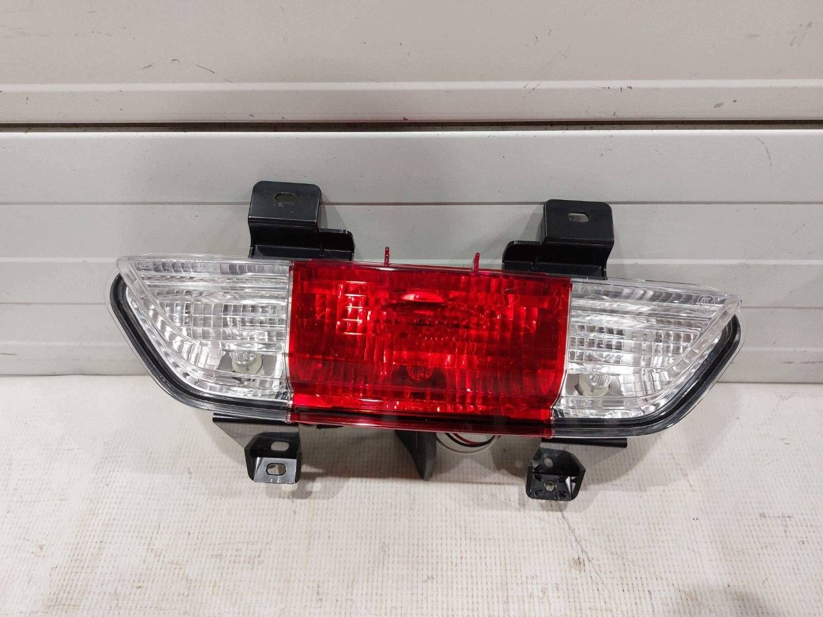 Luz de Ré Ford Mustang VI JR3Z15500C Usado image 2