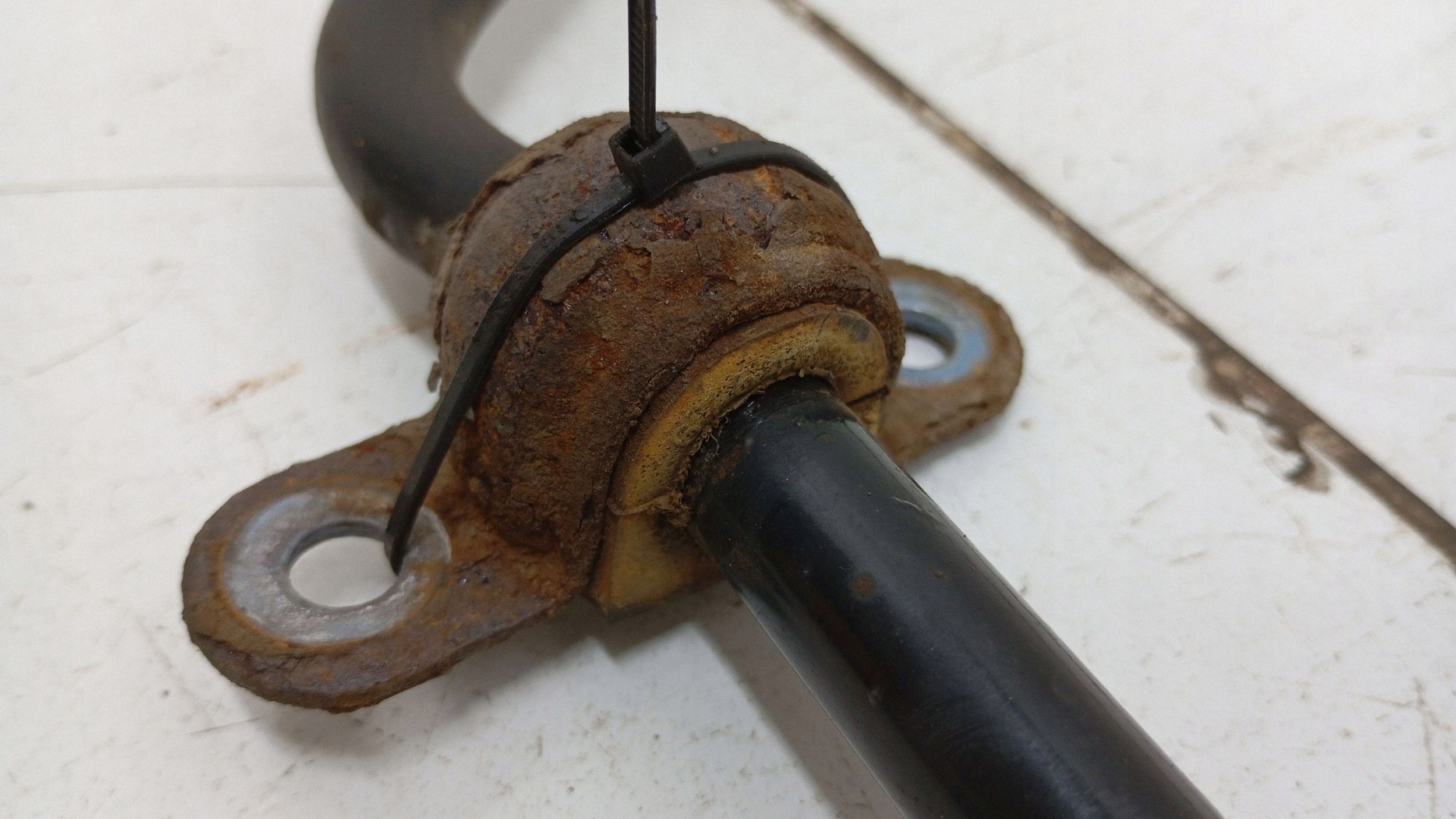 Stabilisator achter Mini One Cooper Coupe R56 FRC165125 image 5