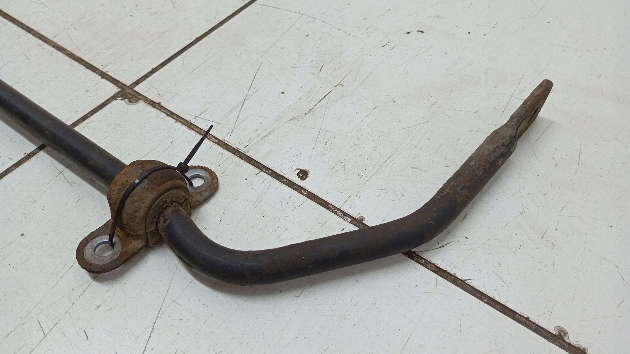 Stabilisator achter Mini One Cooper Coupe R56 FRC165125 image 8