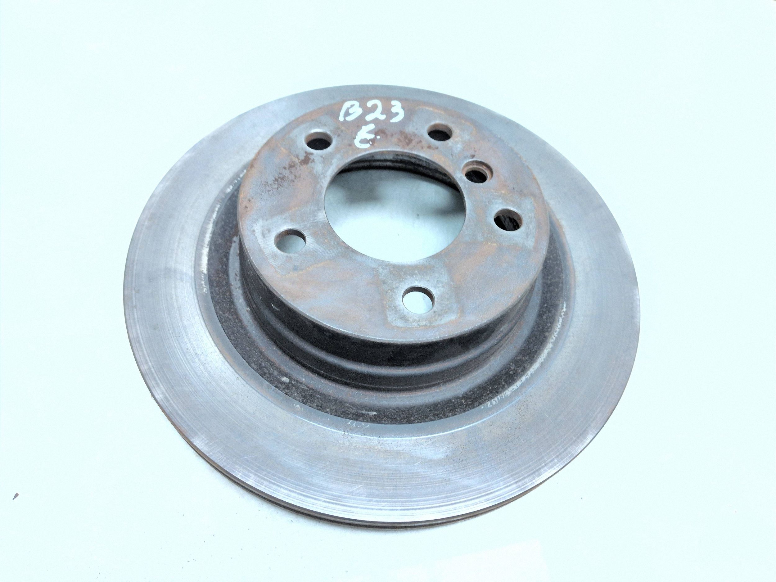 Disco de Freio Traseiro BMW 3 E92 E93 Usado OEM FRC165390 image 2