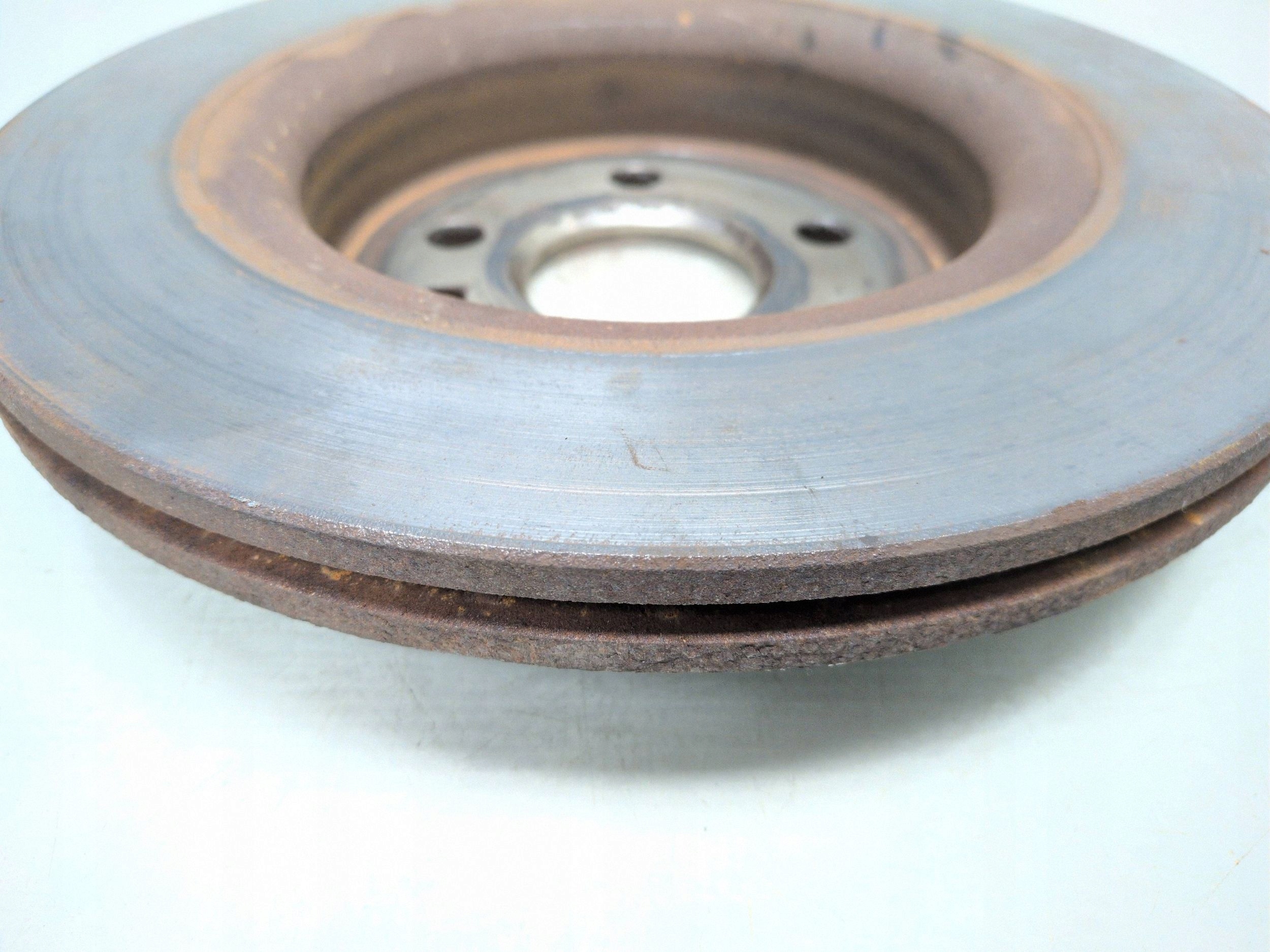 Disque de frein arrière Volvo XC60 2011 image 5