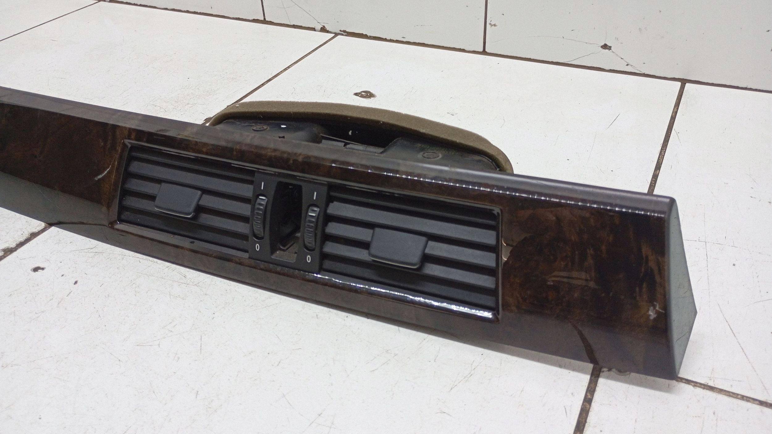 Grille d'aération BMW 5 E60/E61 1231018 image 6