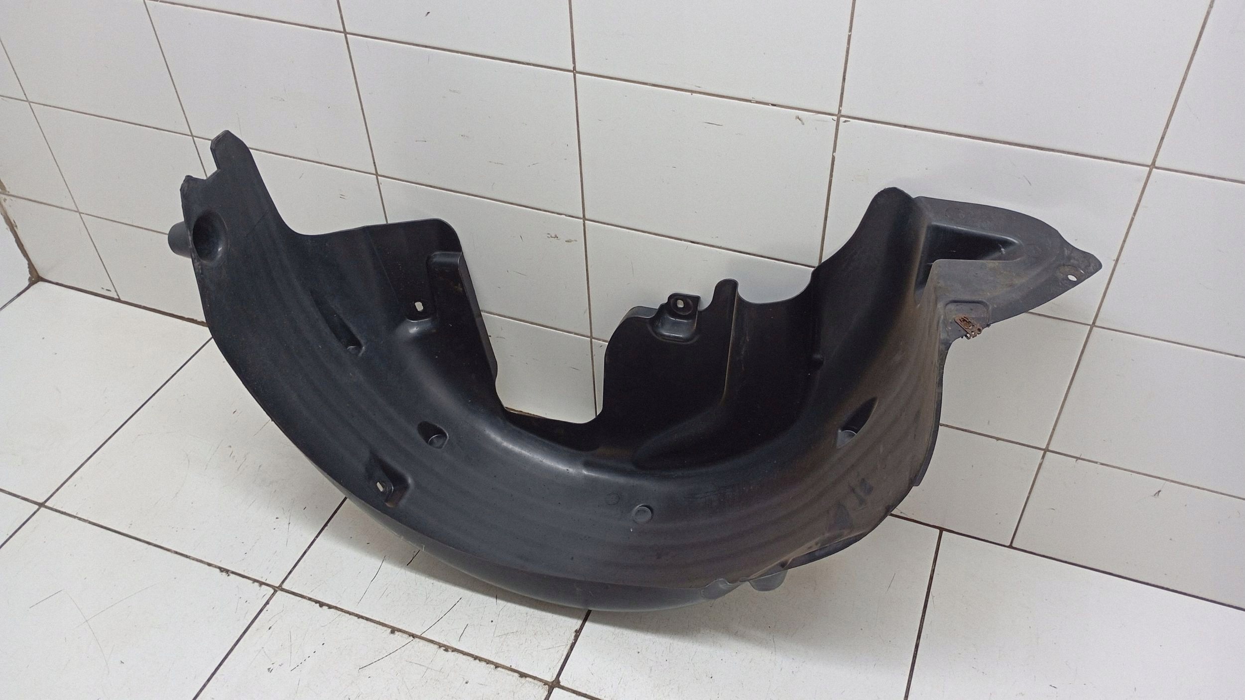 Peugeot 308 2015 Takapyöränkaari oikea 9811876580 image 8