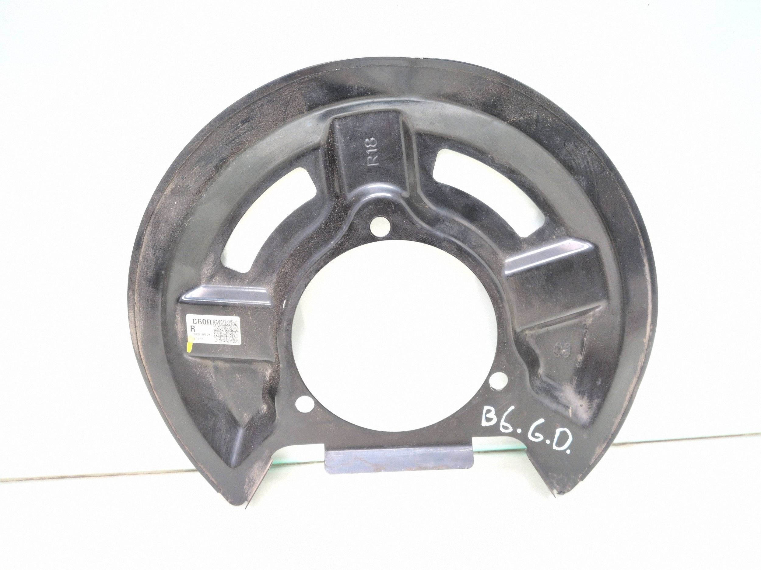KIA EV6 Takajarrulevyn suojus 21182 image 2