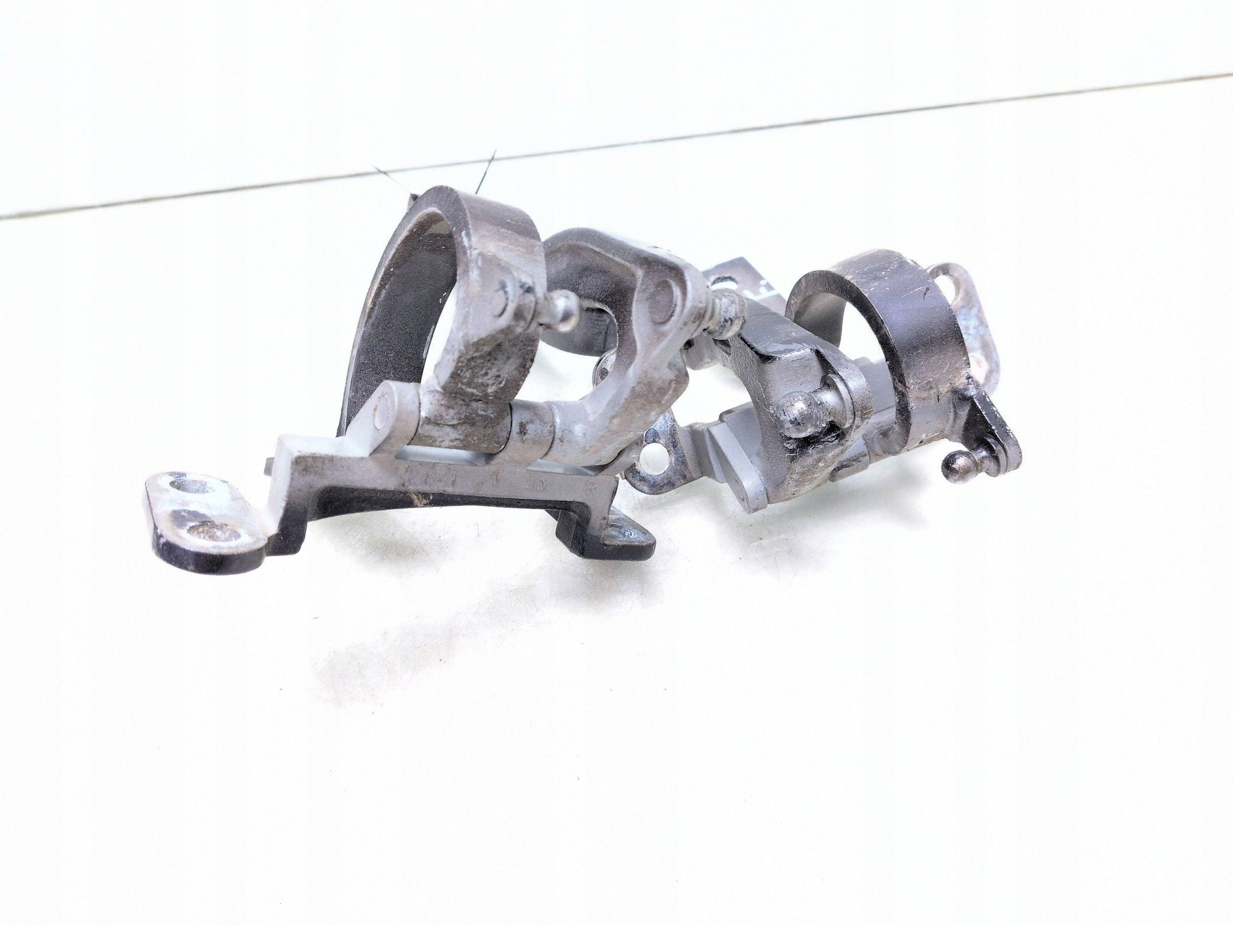 Porsche Cayenne 9PA Bisagras Puertas Traseras 7L5827601B image 3
