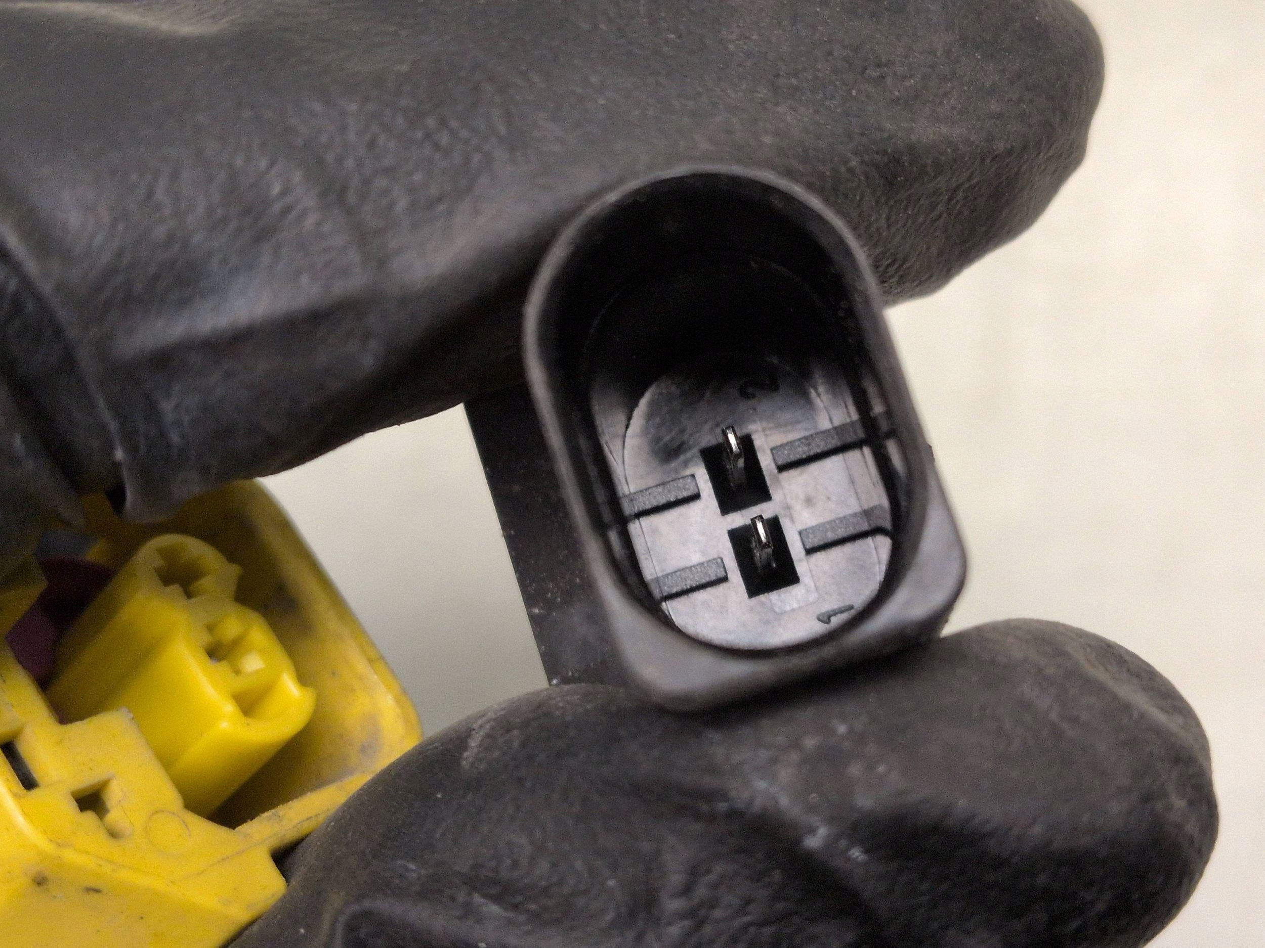 Sensor de Impacto Touareg Cayenne 7L0909606C image 3
