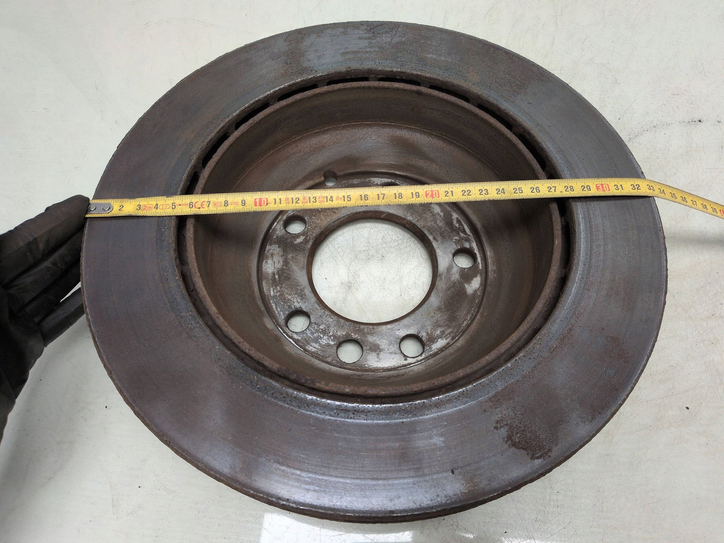 2005 Porsche Cayenne (9PA) Hintere Bremsscheibe image 10