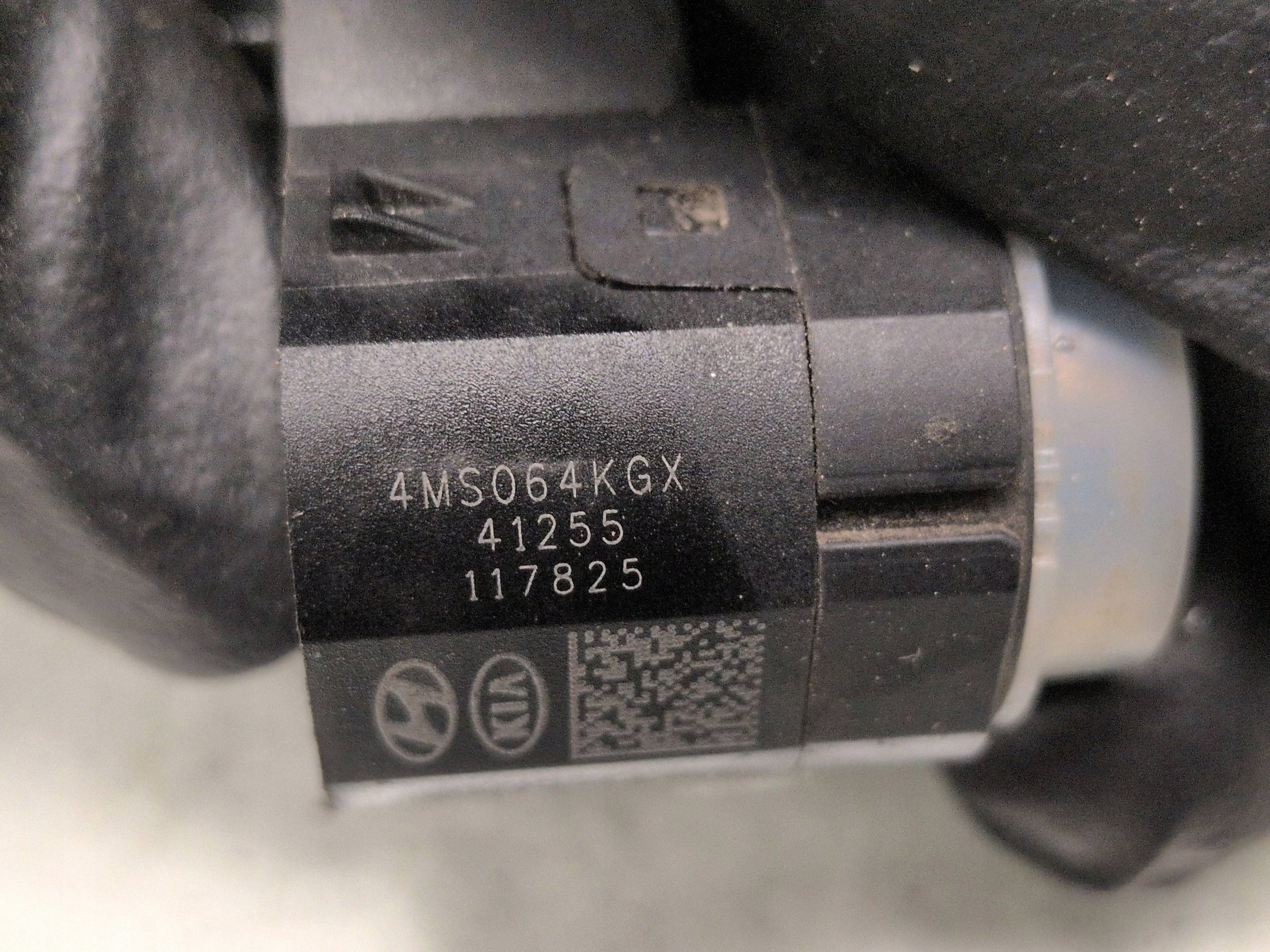 PDC Parksensor vorne Hyundai i40 957203Z700 image 6