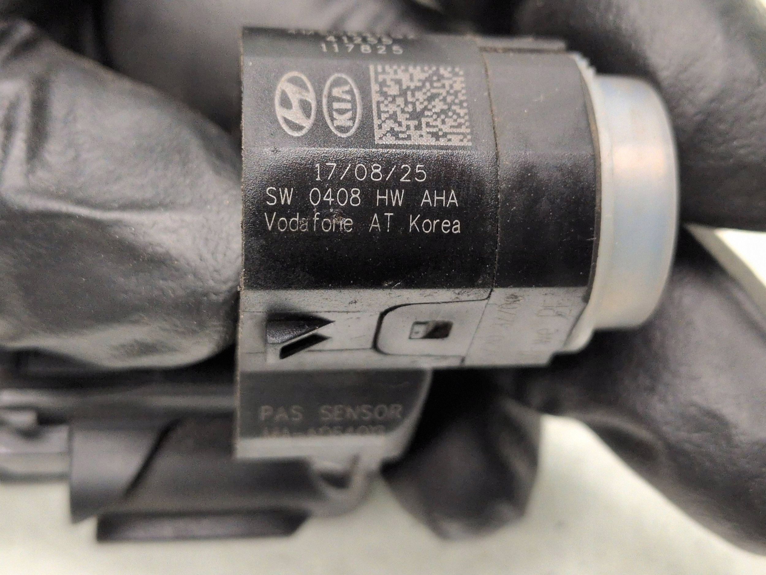 PDC Parksensor vorne Hyundai i40 957203Z700 image 7