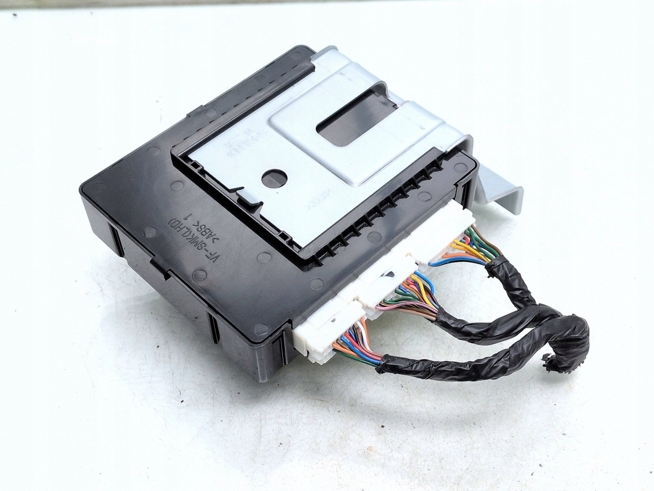 Módulo de confort Hyundai i40 11-18 954803Z003 usado image 3